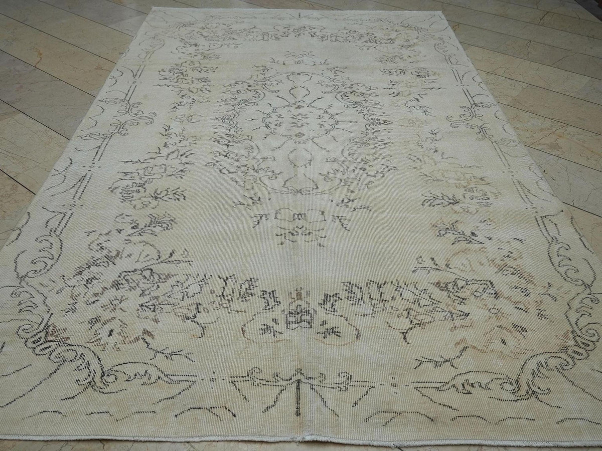Handmade Oushak Wool Rug: Large Vintage Turkish Carpet, 6.7x10.4 ft