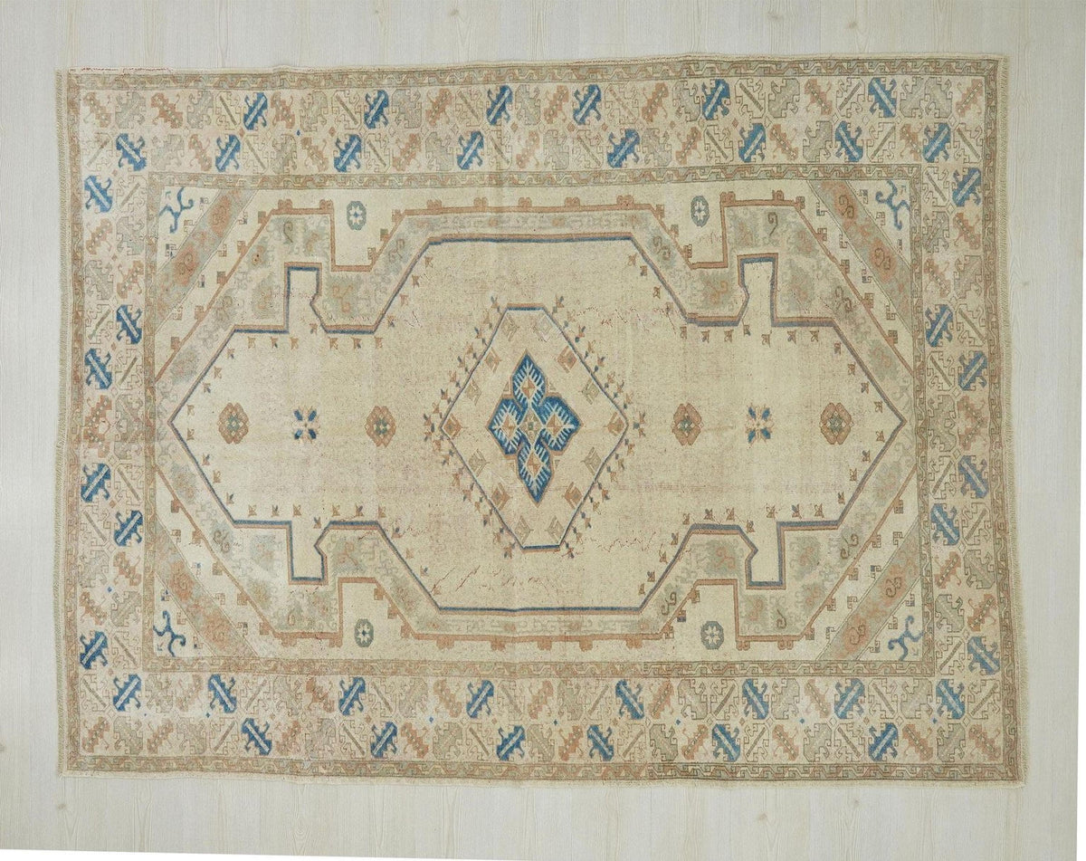 Vintage Oushak Wool Rug: Blue Beige Turkish Carpet (6"x7,7" Feet)