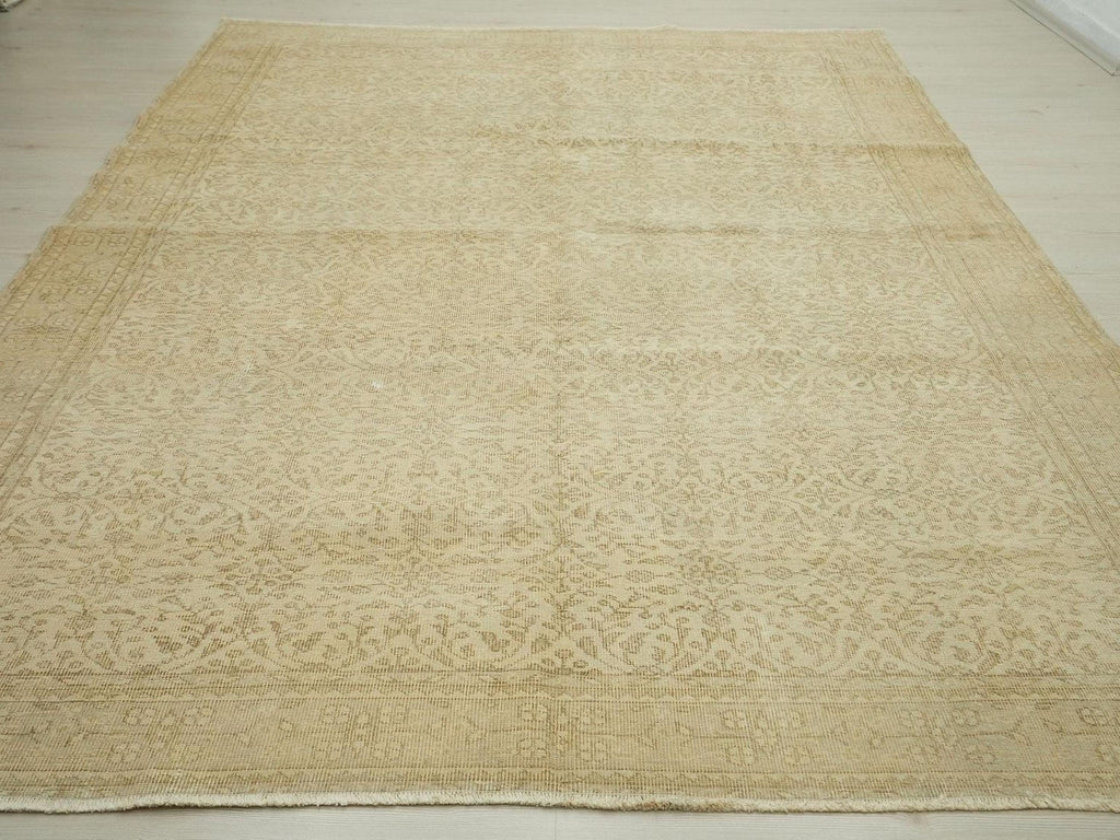 Large Vintage Turkish Oushak Rug: Beige Brown Wool Carpet (7,3"x10" Feet)