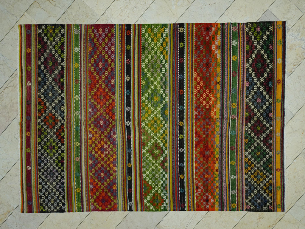 Handmade Embroidered Stripe Turkish Kilim Rug: Colorful Flat Woven Wool Rugs 6,4"x8,11" Ft.