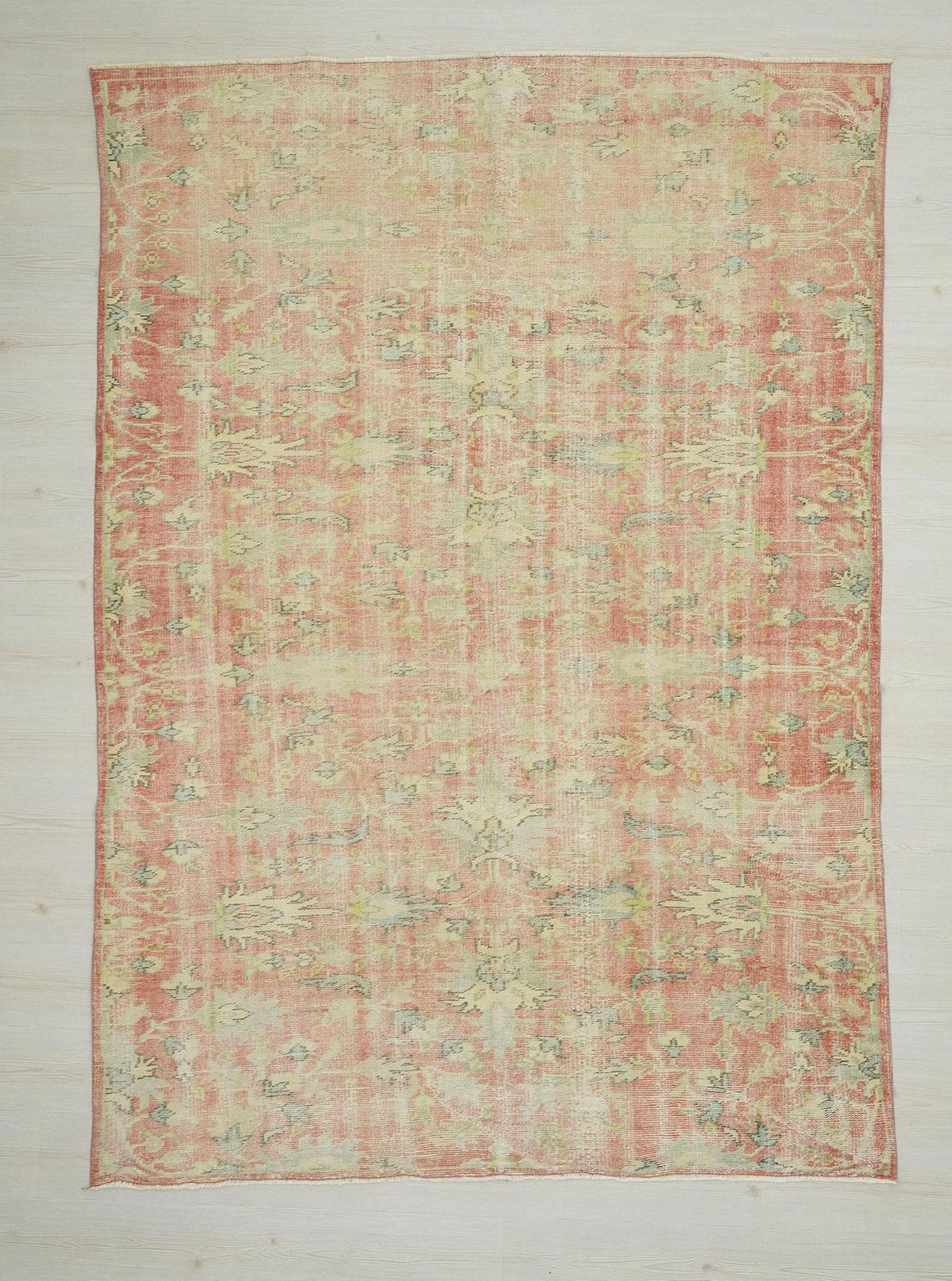 6x9 Floral Vintage Oushak Rug: Handmade Turkish Wool Carpet