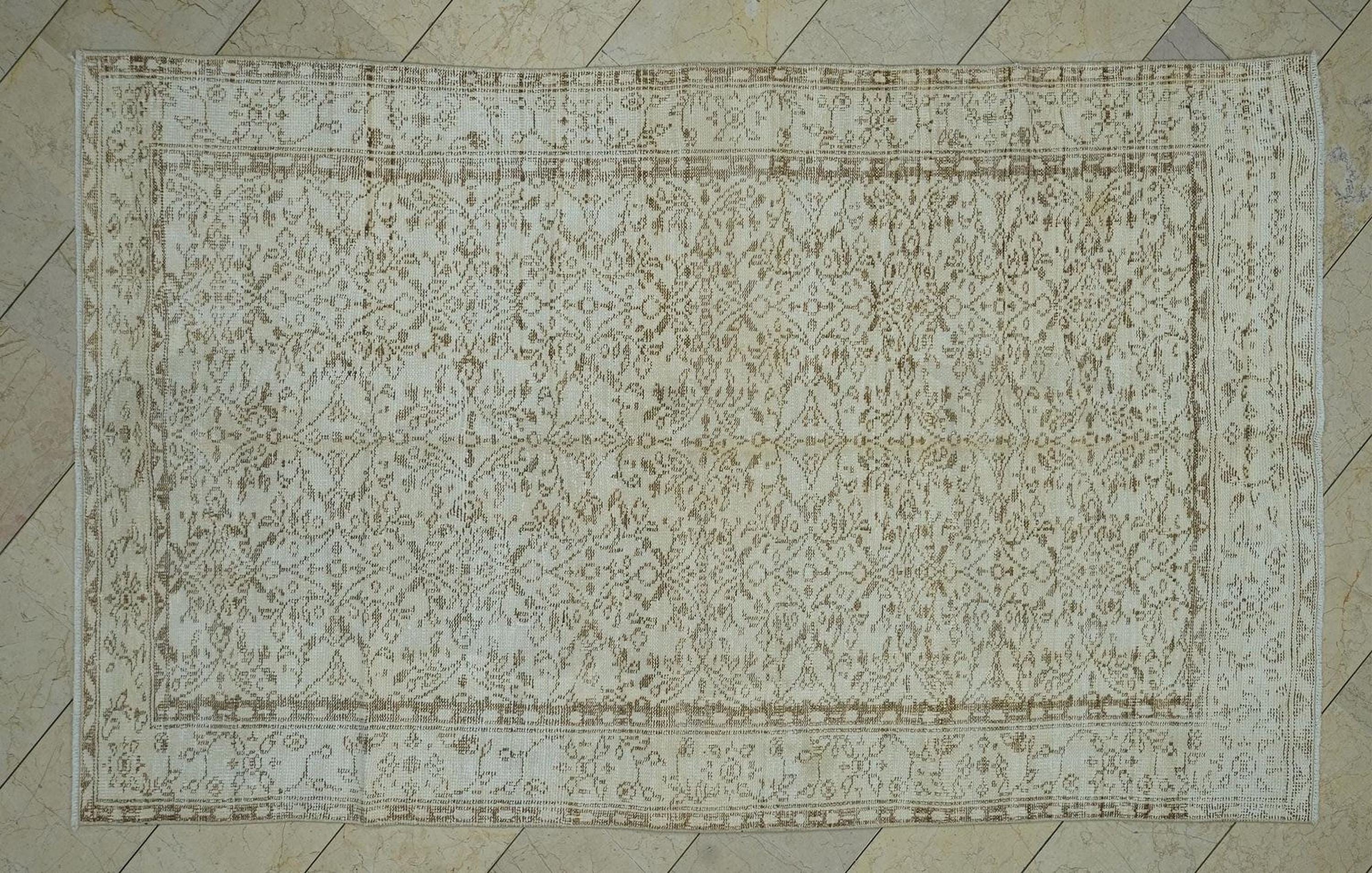 Vintage Oushak Wool Rug: Brown Beige Floral Turkish Carpet 5.2x8.8 ft