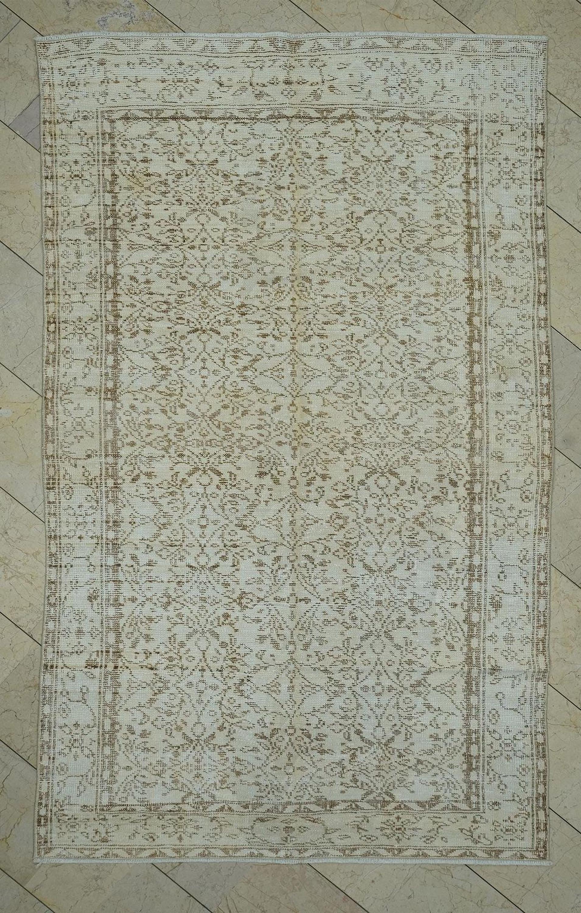 Vintage Oushak Wool Rug: Brown Beige Floral Turkish Carpet 5.2x8.8 ft