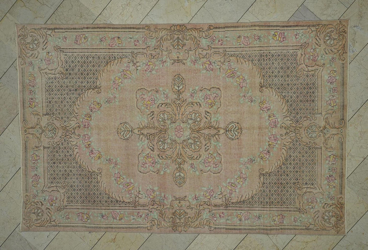Large Vintage Oushak Rug: 5.8"x9' Handmade Turkish Wool Carpet