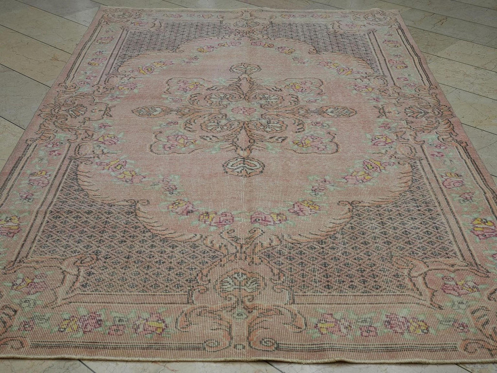 Large Vintage Oushak Rug: 5.8"x9' Handmade Turkish Wool Carpet