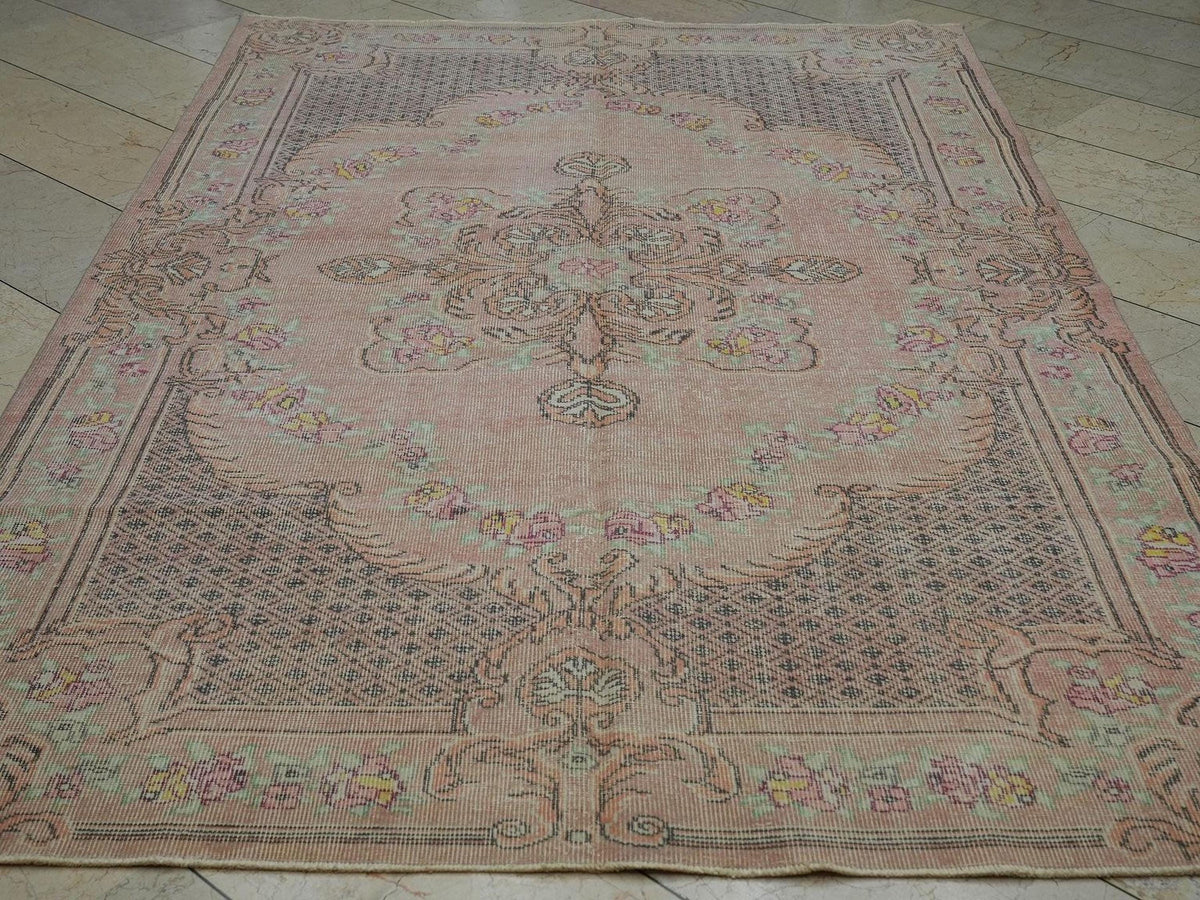 Large Vintage Oushak Rug: 5.8"x9' Handmade Turkish Wool Carpet
