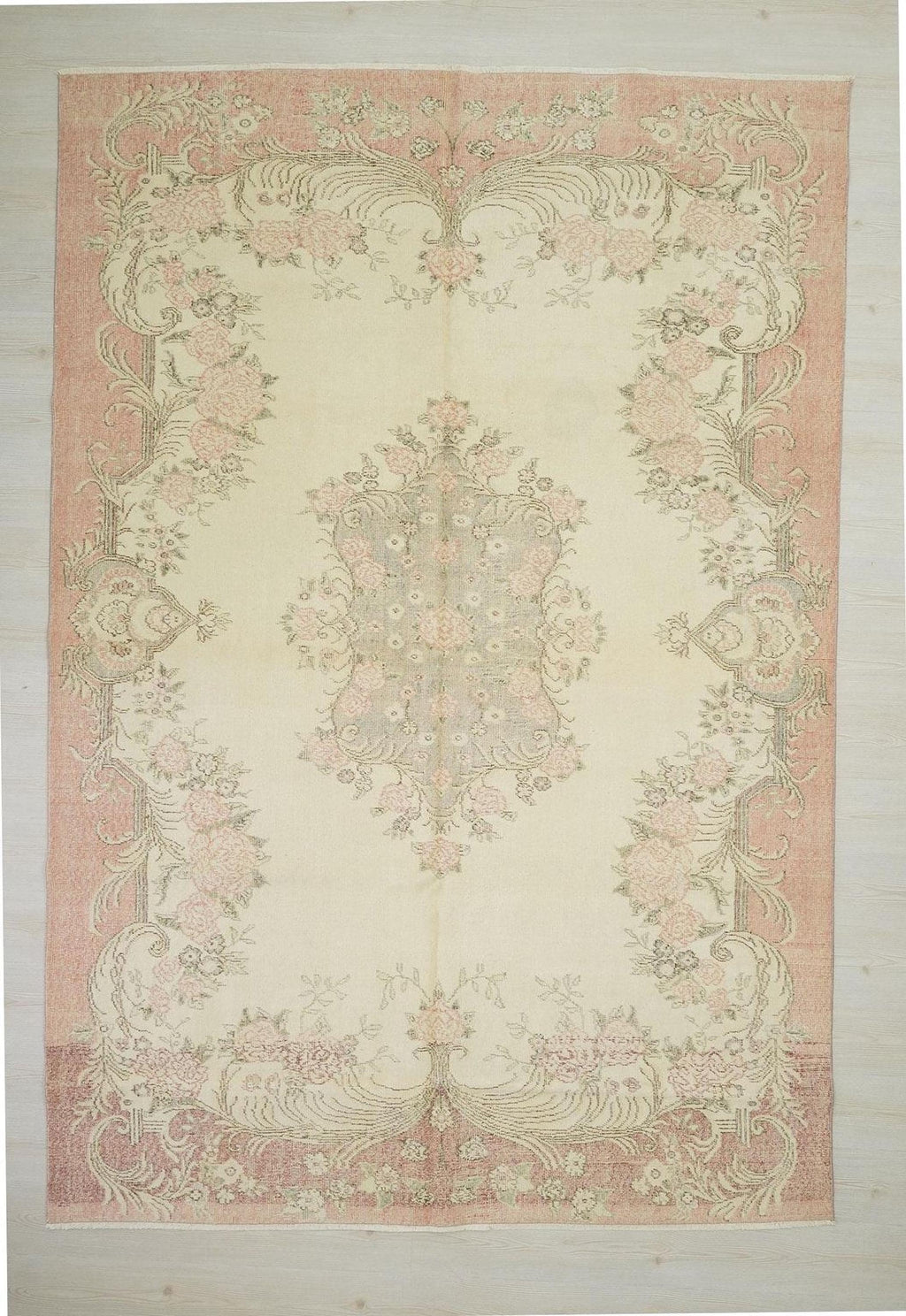 Floral Pattern Vintage Oushak Rug: 7x10 Turkish Wool Carpet