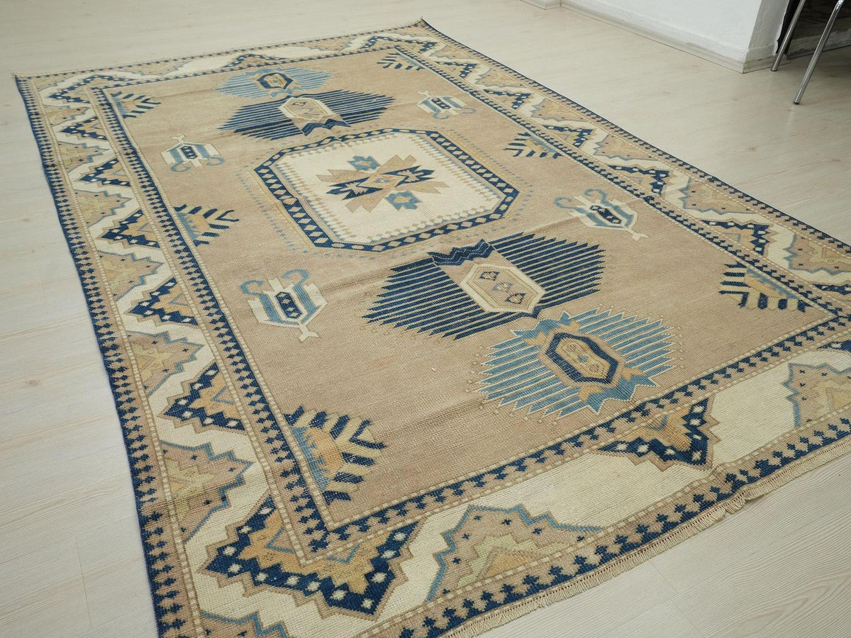 Vintage Wool Oushak Rug: 6.6"x10.1" Hand-Knotted Turkish Carpet