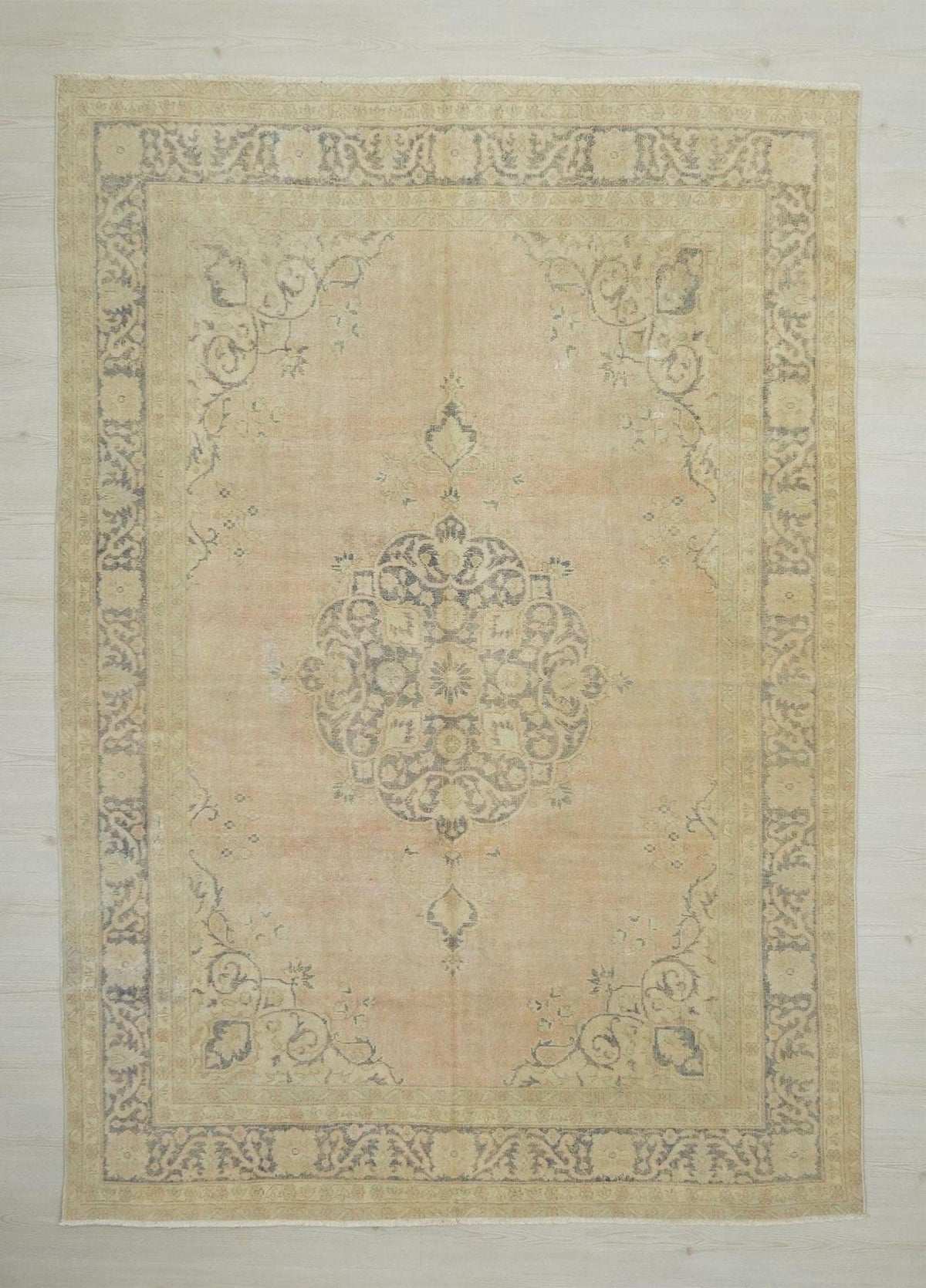 Large Vintage Oushak Rug 6.5"x9.3" - Faded Turkish Wool Carpet