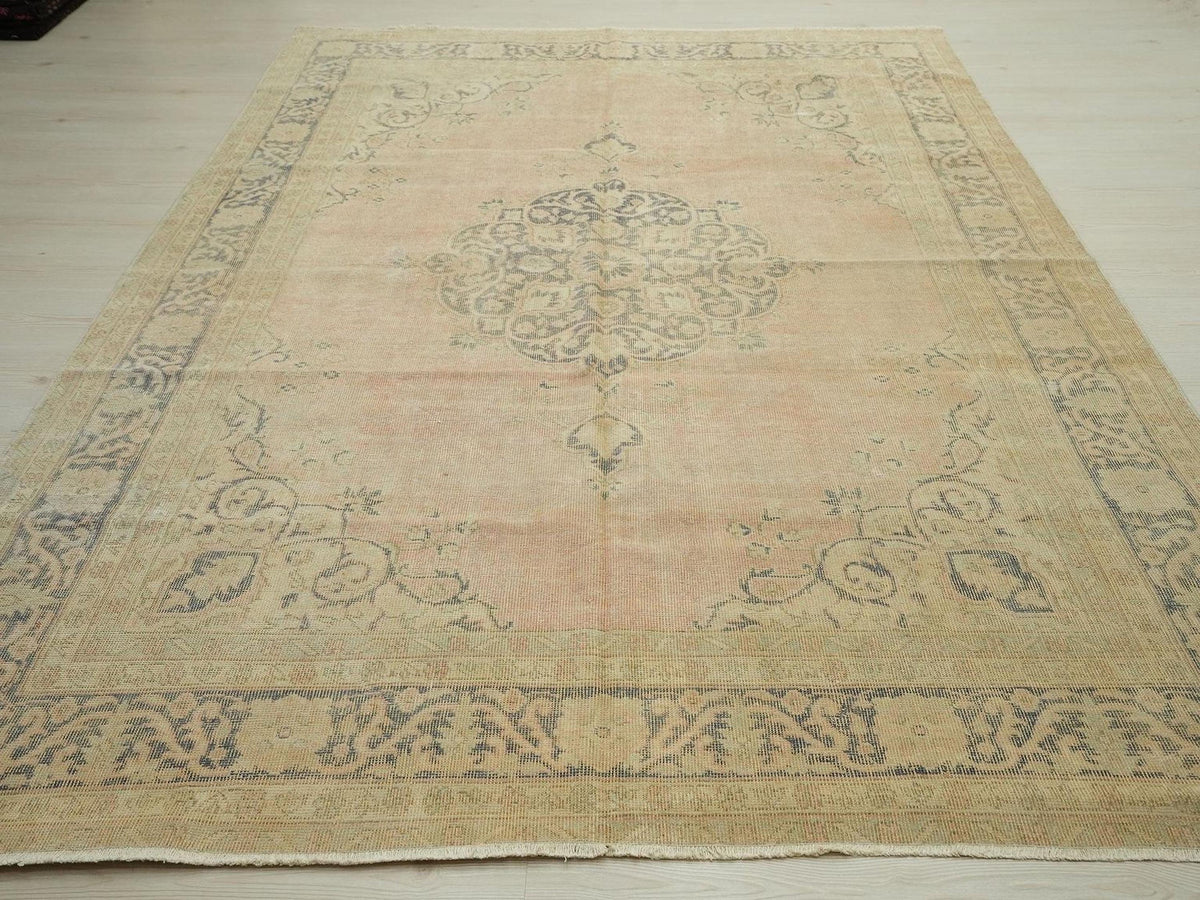Large Vintage Oushak Rug 6.5"x9.3" - Faded Turkish Wool Carpet