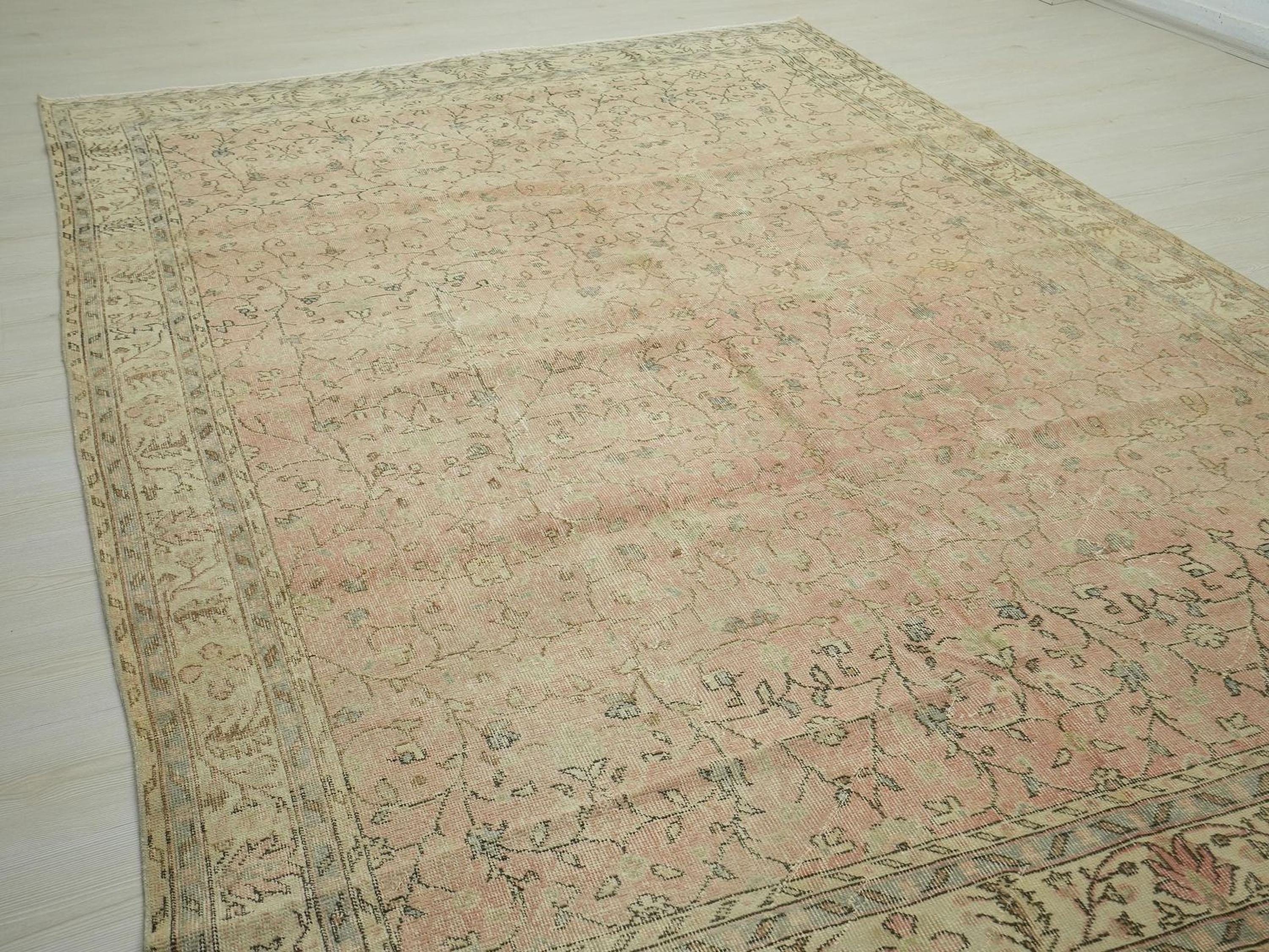 Large Salmon Pink Oushak Rug: Vintage Turkish Wool Carpet 7x10 Ft.