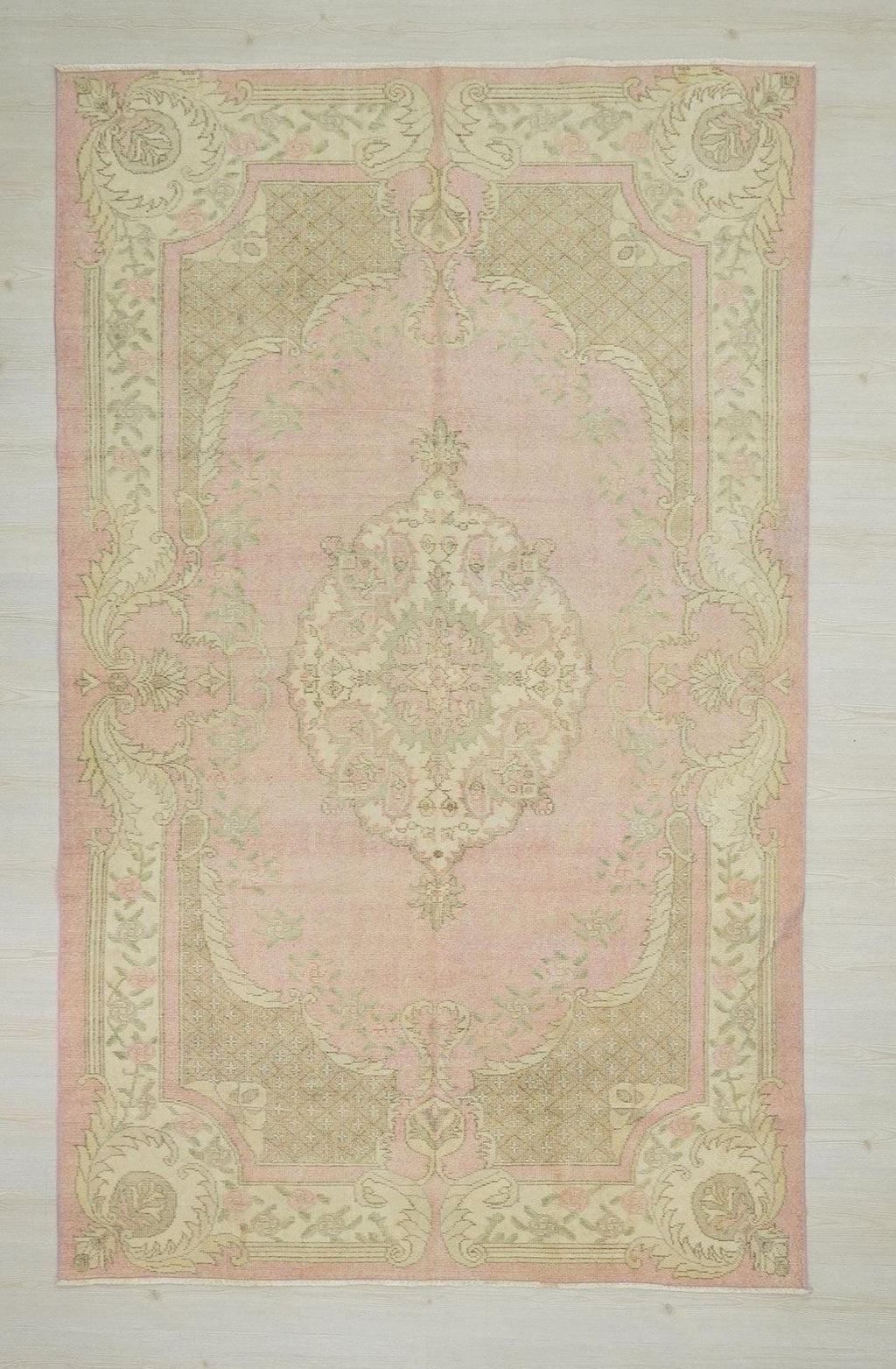 6x9 Oushak Rug: Vintage Turkish Wool Carpet, Bohemian Style Short Pile Rugs.