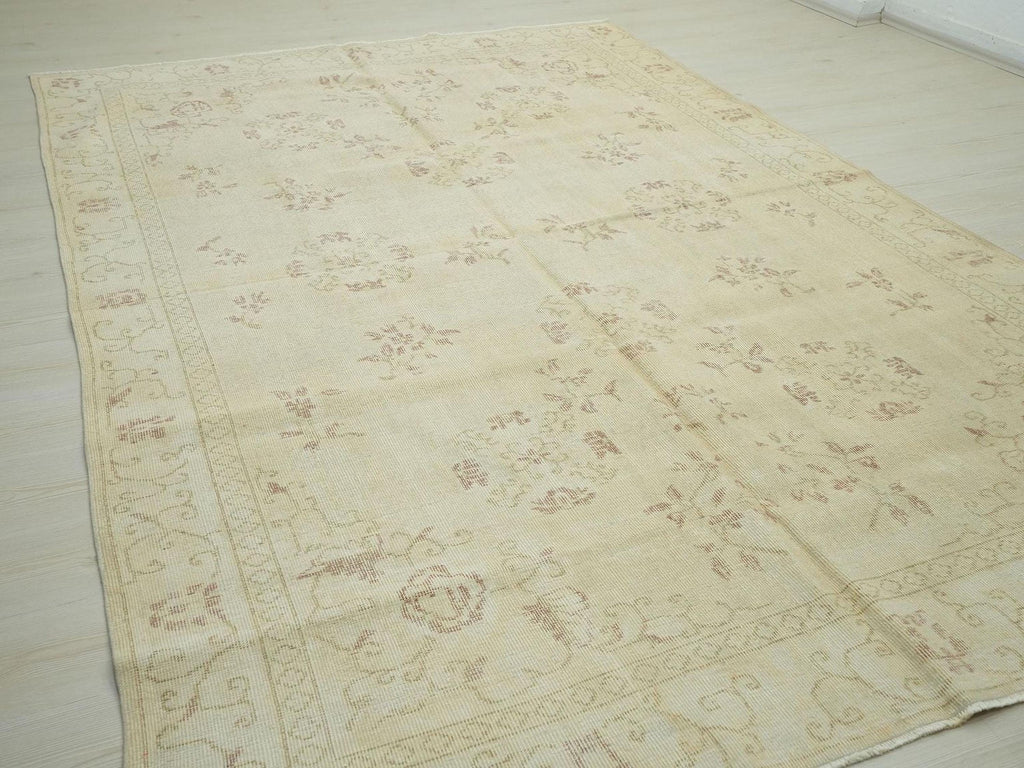 Large Oushak Rug: 6.9x10.3 ft, Handmade Turkish Wool Vintage Rugs.