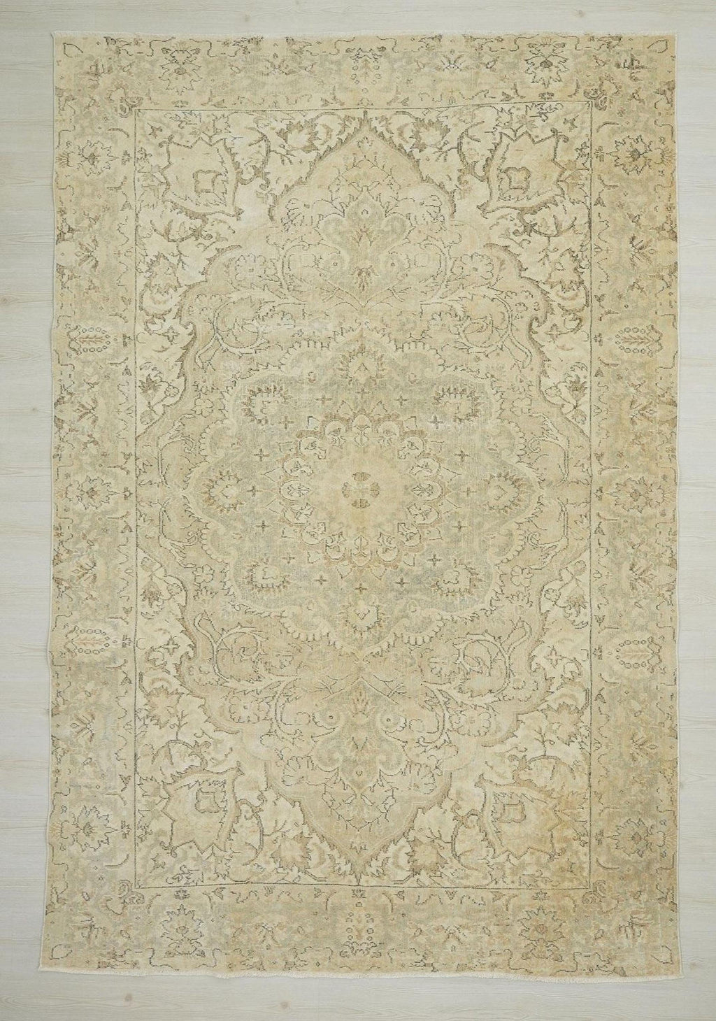 Large Vintage Oushak Rug: 6.9"x10.3" Feet,Turkish Wool Carpet Rugs.