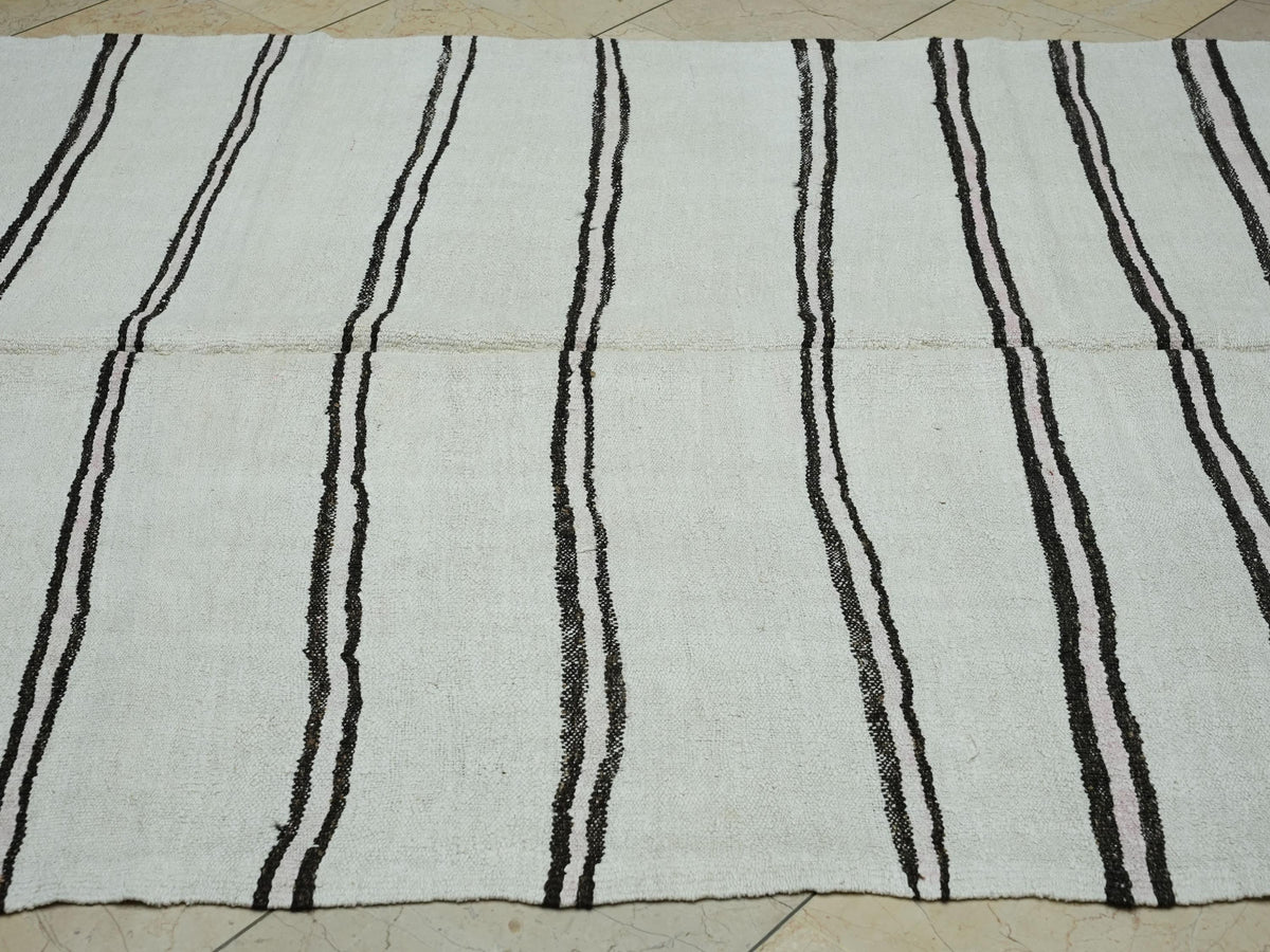 Striped Hemp Kilim Rug: 1960s Vintage Ethnic Rugs 5,3x8,6 Ft.