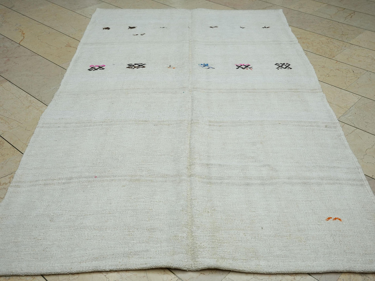 5x8 Vintage Turkish Hemp Kilim Rug,Embroidered Home Living Decor Rugs.