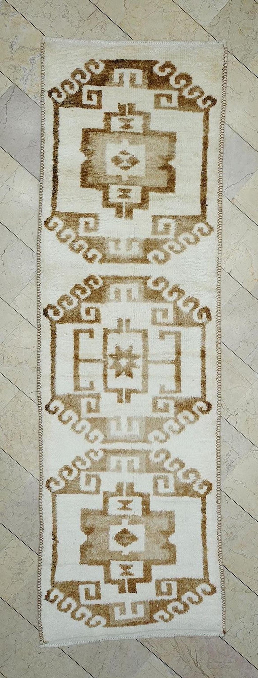 Brown & White Turkish Wool Rug Runner: Home Kitchen Decor Rugs, 3.3 x 10.5 ft.