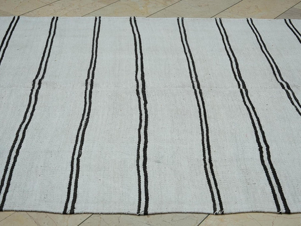 White Hemp Kilim Rug: Organic Turkish Flat Woven Rugs 5.6x12.5 Ft.
