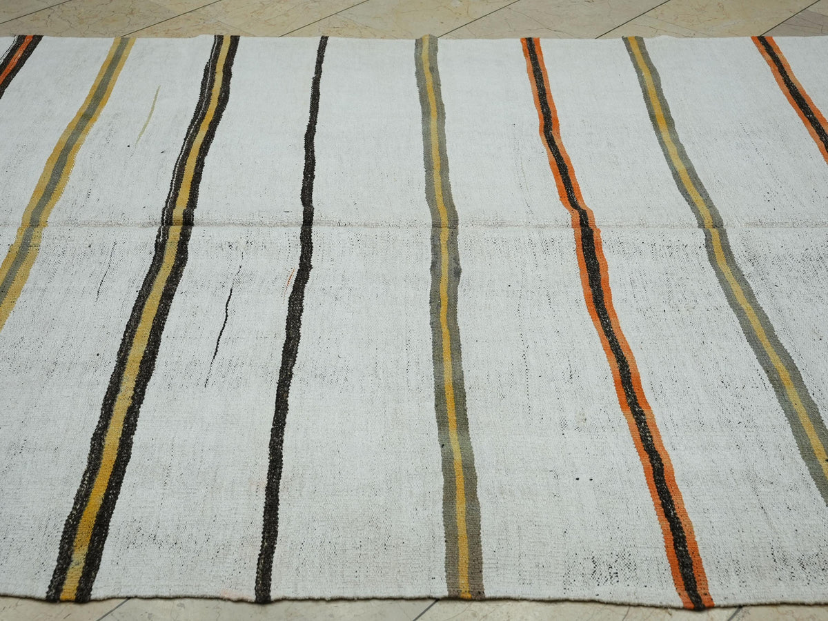 Vintage Turkish Kilim Rug: Hemp & Wool Minimalist Decor Rugs, 6x7.5 ft.