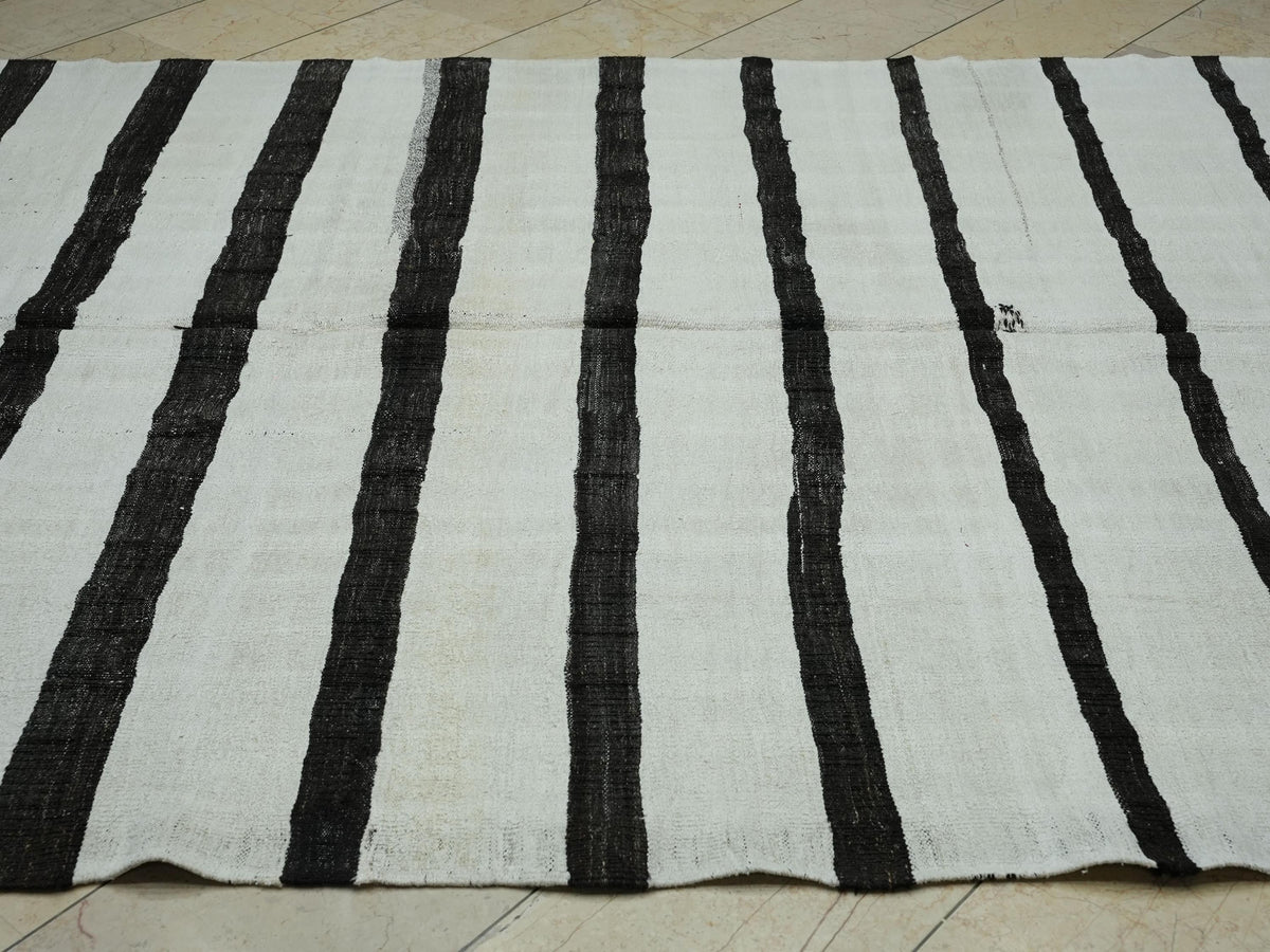 7x9 Summer Decor: Vintage Turkish Hemp Kilim Rug Flat Weave Primitive Stripe Rugs.