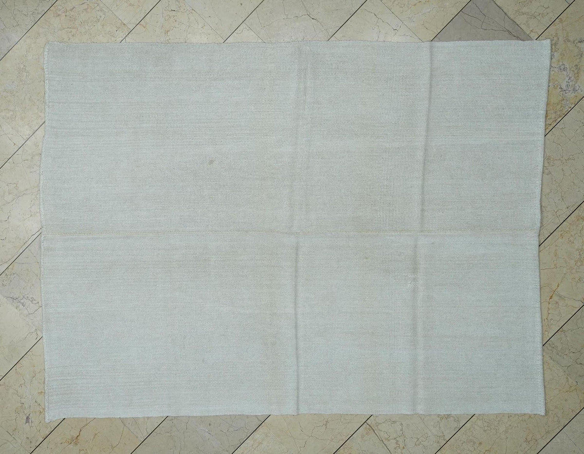 Plain White Organic Hemp Kilim Rug: 5.1x6.9 Feet,Flat Weave Scandinavian Style Turkish Rugs.