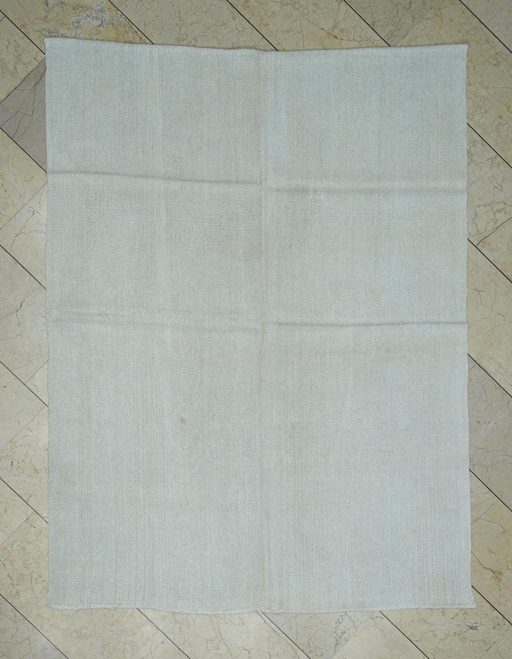 Plain White Organic Hemp Kilim Rug: 5.1x6.9 Feet,Flat Weave Scandinavian Style Turkish Rugs.