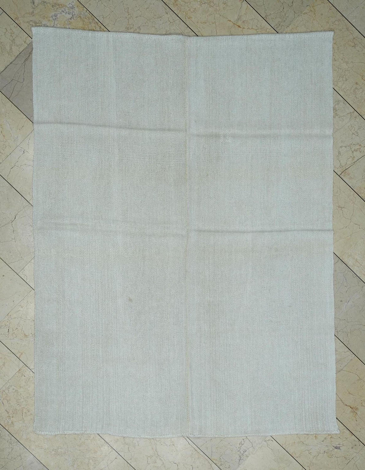 Plain White Organic Hemp Kilim Rug: 5.1x6.9 Feet,Flat Weave Scandinavian Style Turkish Rugs.