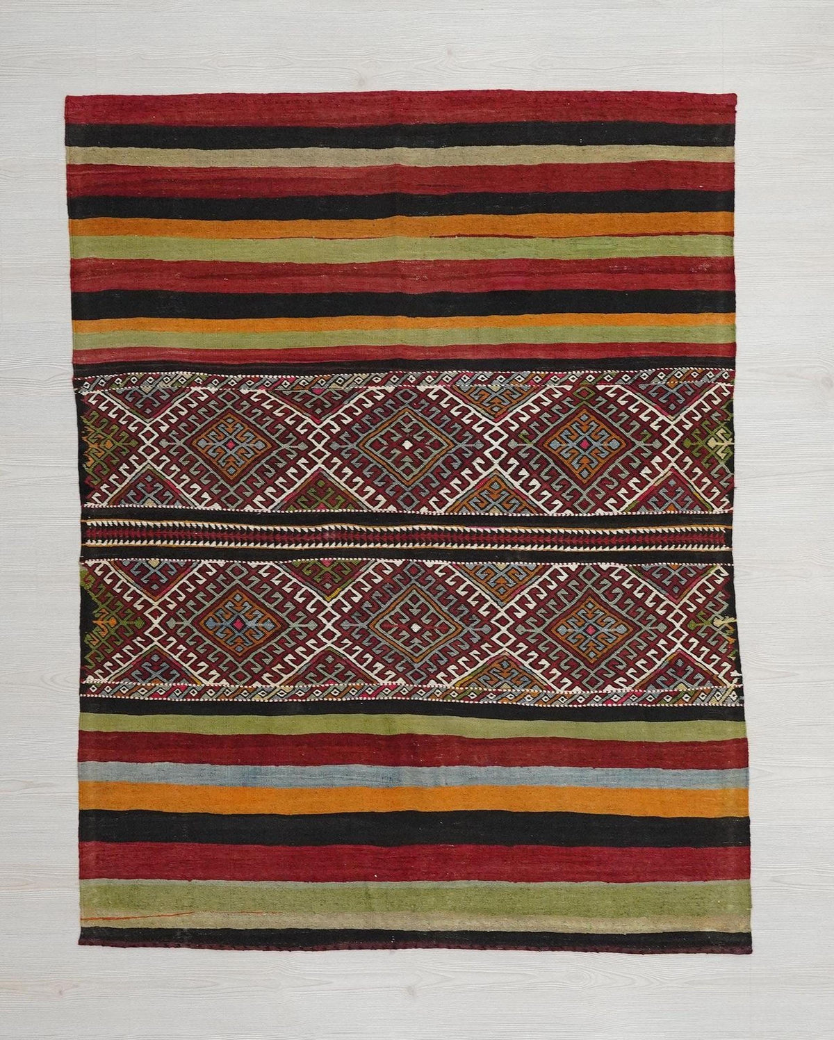 Antique Turkish Soumak Kilim Rug: Handwoven Wool Woven Wall Hanging Decor Rugs 4.3x5.5 ft.