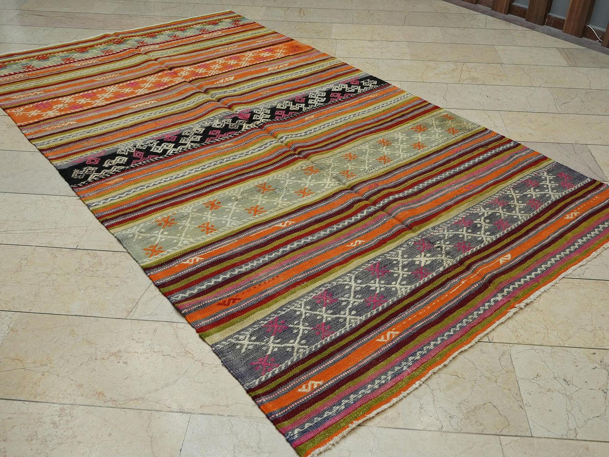 Primitive Stripe Kilim Rug: 5.5"x9.10' Turkish Flat Weave Rugs