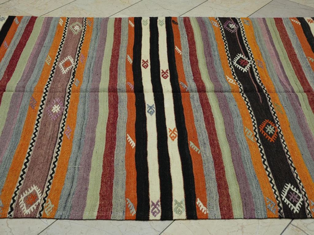 5x9 Turkish Kilim Rug: Minimalist Stripe Design, Pastel Colors Rugs.