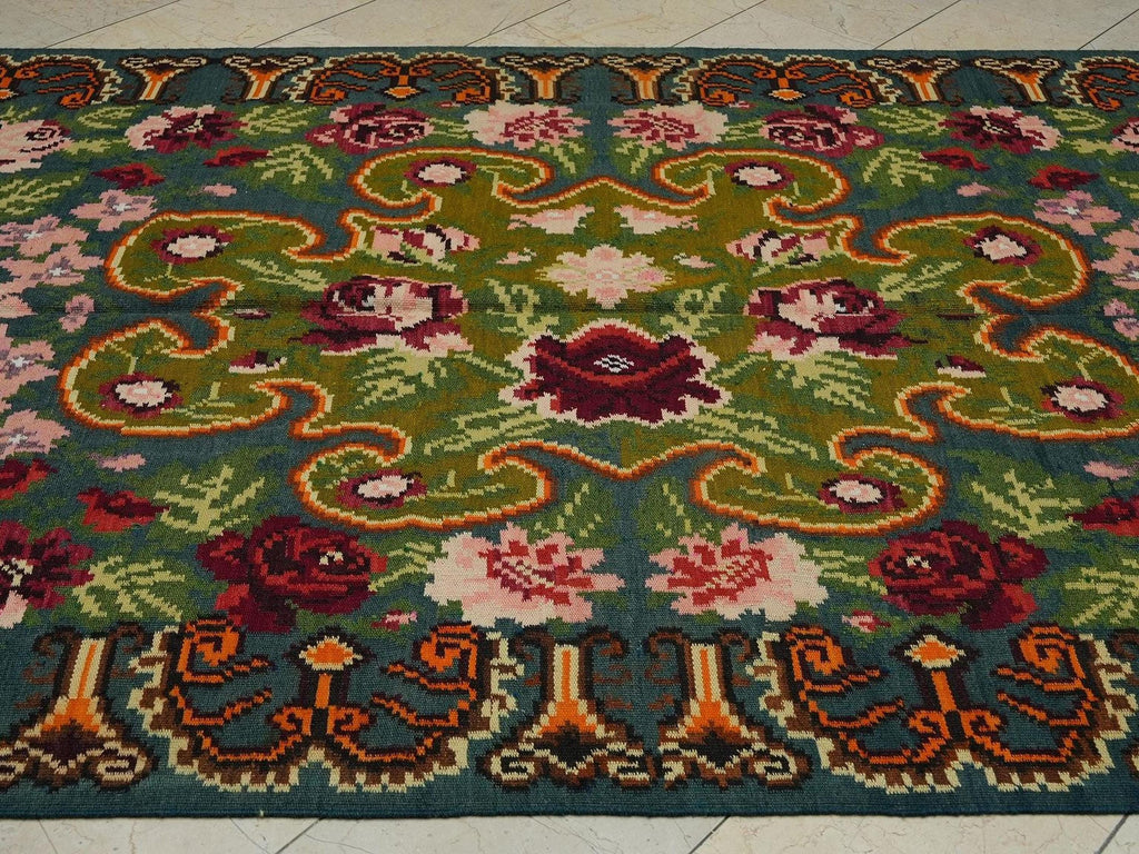 Floral Moldova Kilim Rug: Large Handmade Wool Flat Weave (6,3"x11,6" Feet)