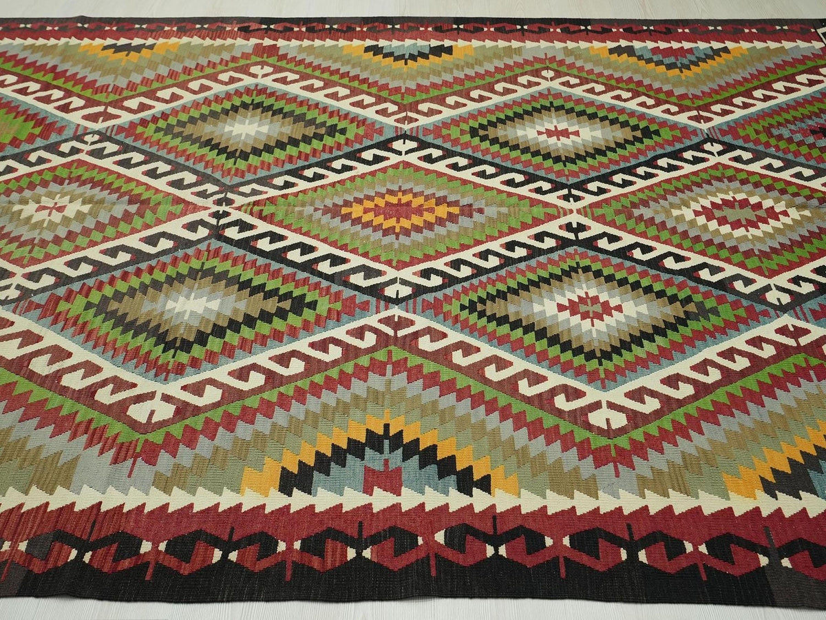 Large Turkish Kilim Rug: Geometric Flat Weave Wool Rugs 6.5x9 Ft.