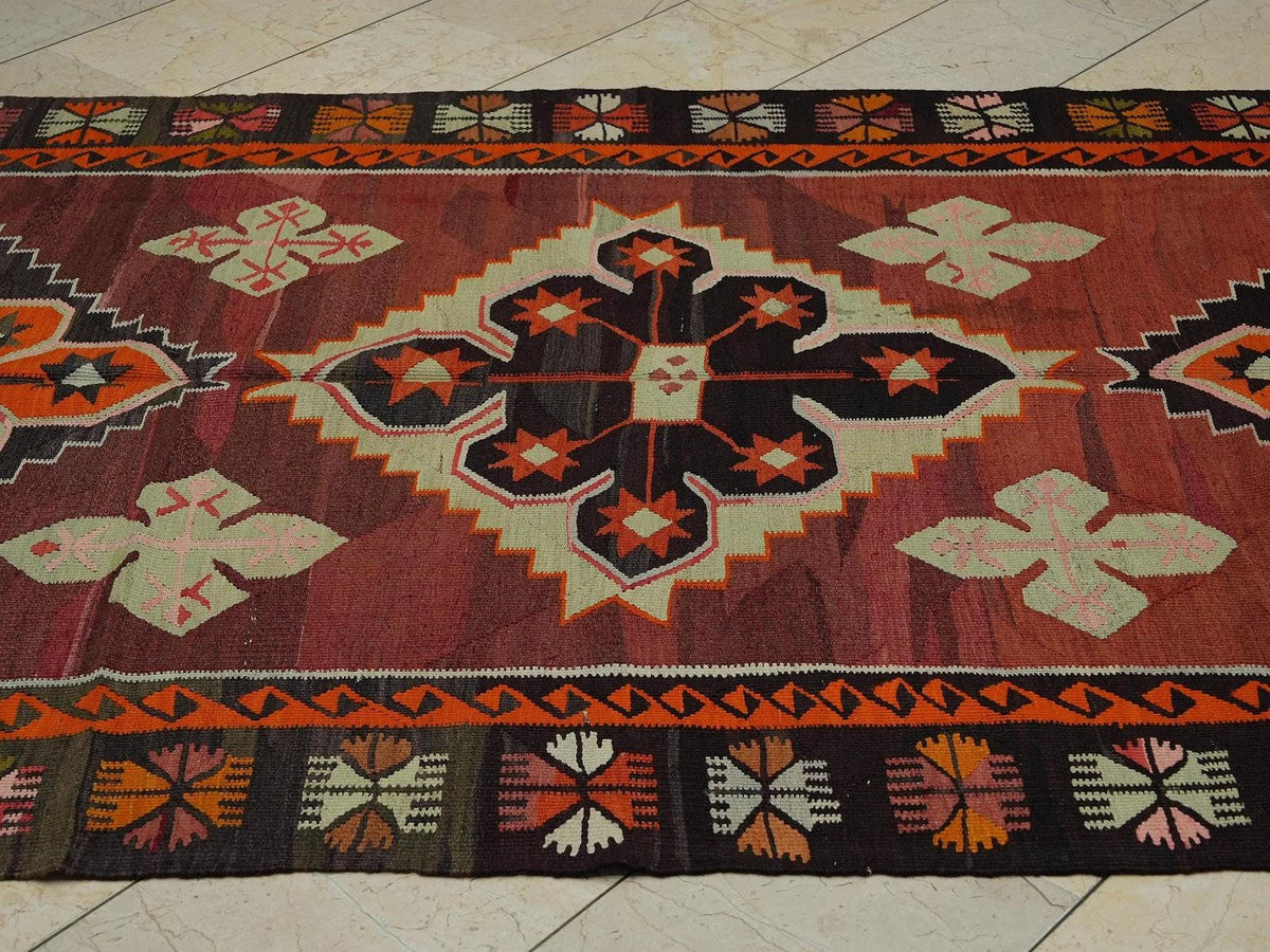 Vintage Turkish Kars Kilim Rug: Mid-Century Wool Flat Weave, 5.3x11.1 ft