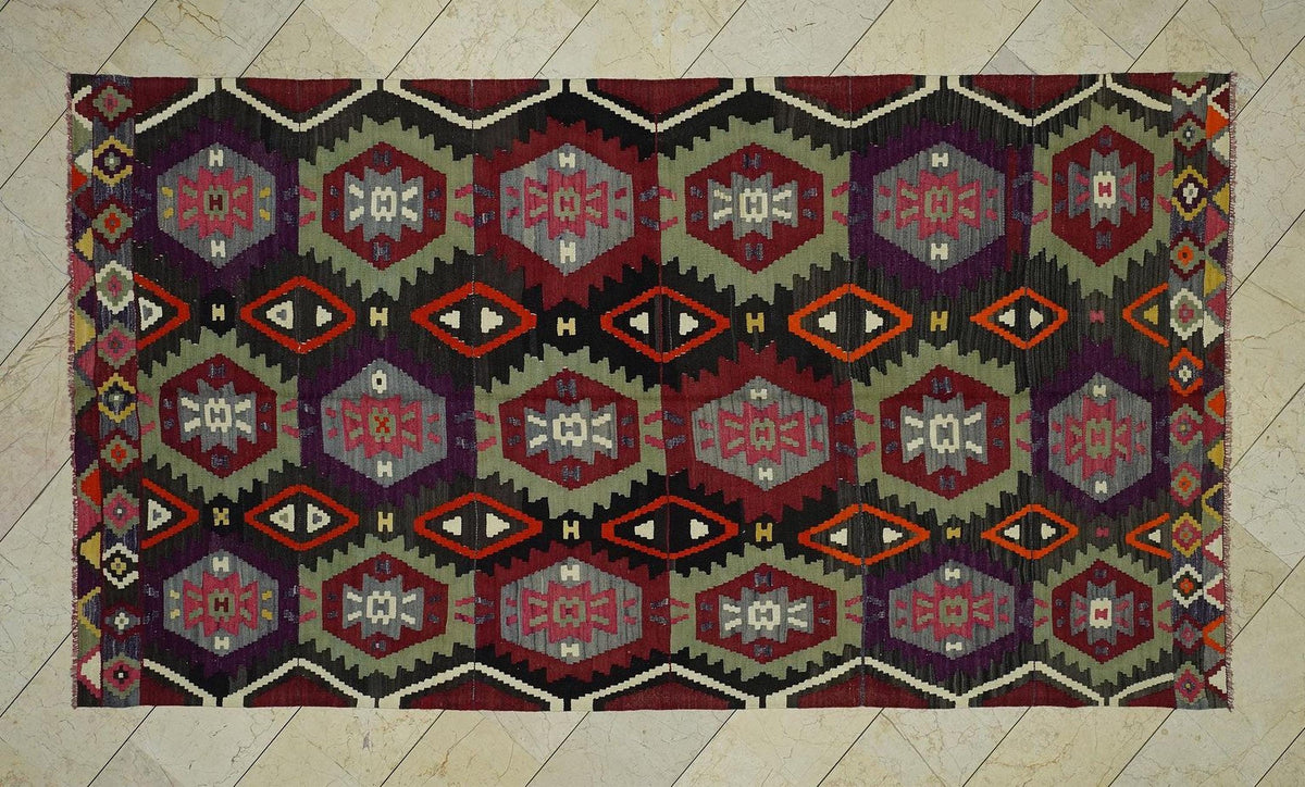 Vintage Turkish Kilim Rug: 5.8"x10.4" Feet,Handmade Wool Floor Decor Area Rugs.