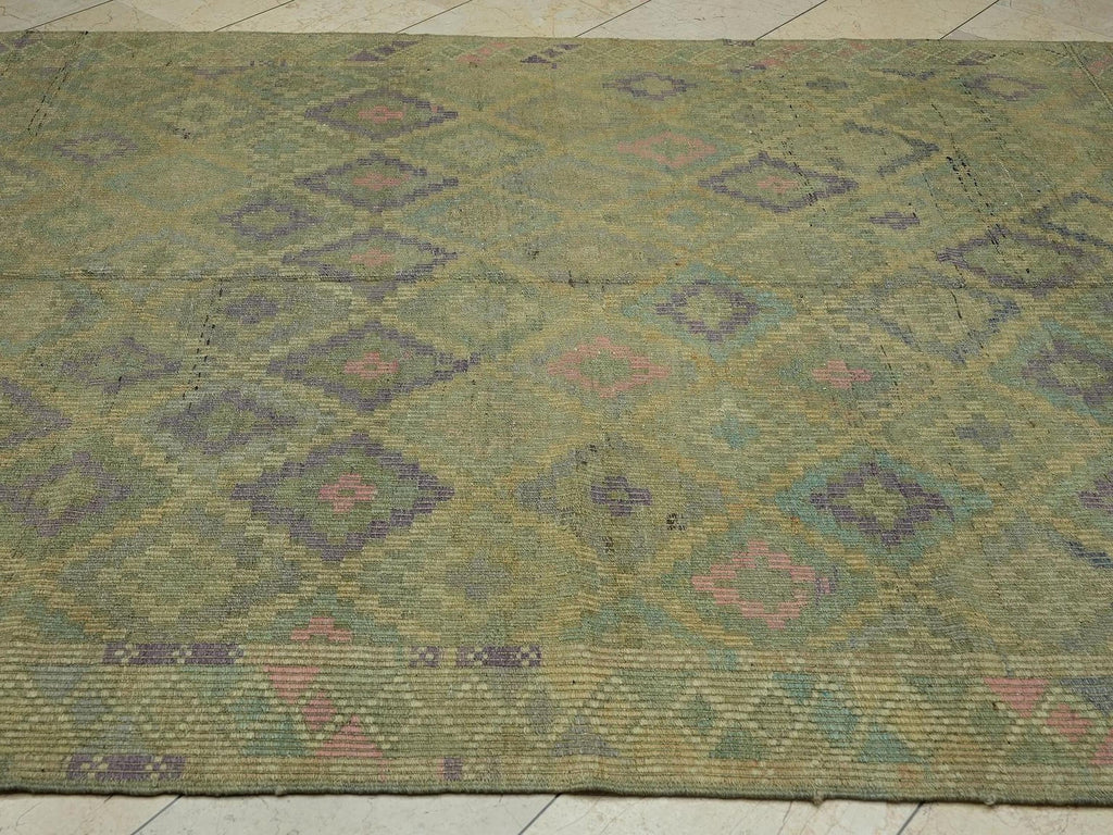Vintage Turkish Kilim Rug: 6,5x9 Mid-Century Modern Flat Weave Rugs.