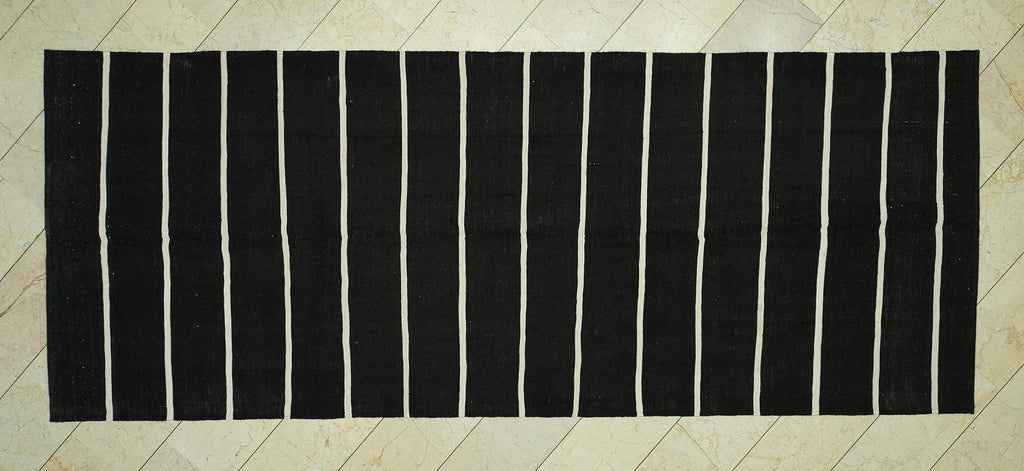Vintage Flat Weave Natural Goat Hair Kilim Rug,4.9x12.3 Feet,Long Black & White Rugs.