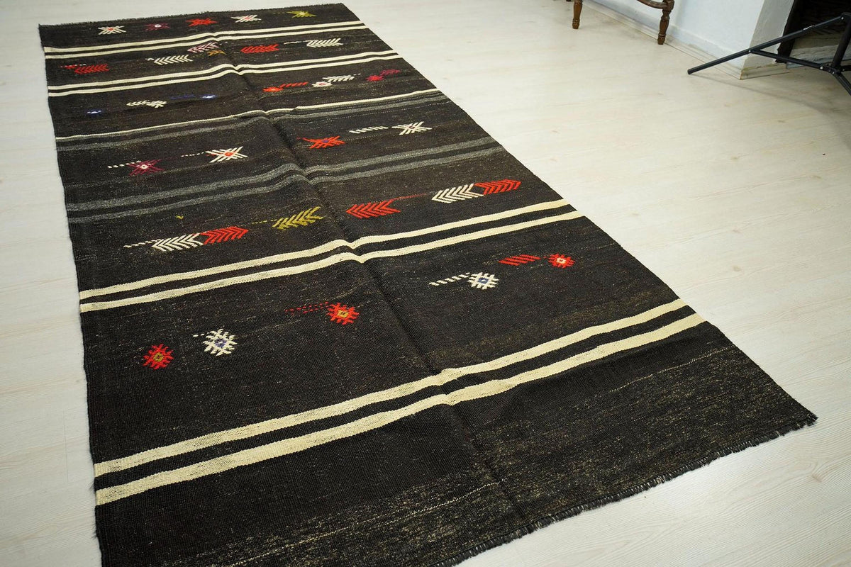 Vintage Goat Wool Kilim Rug: Striped Flat Weave, Mid-Century Modern (4.7x10.3 ft)