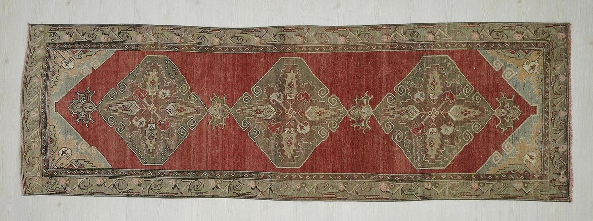 1940s Antique Turkish Rug Runner: Mid-Century Modern Wool Carpet, 3,3"x10,1" Feet.