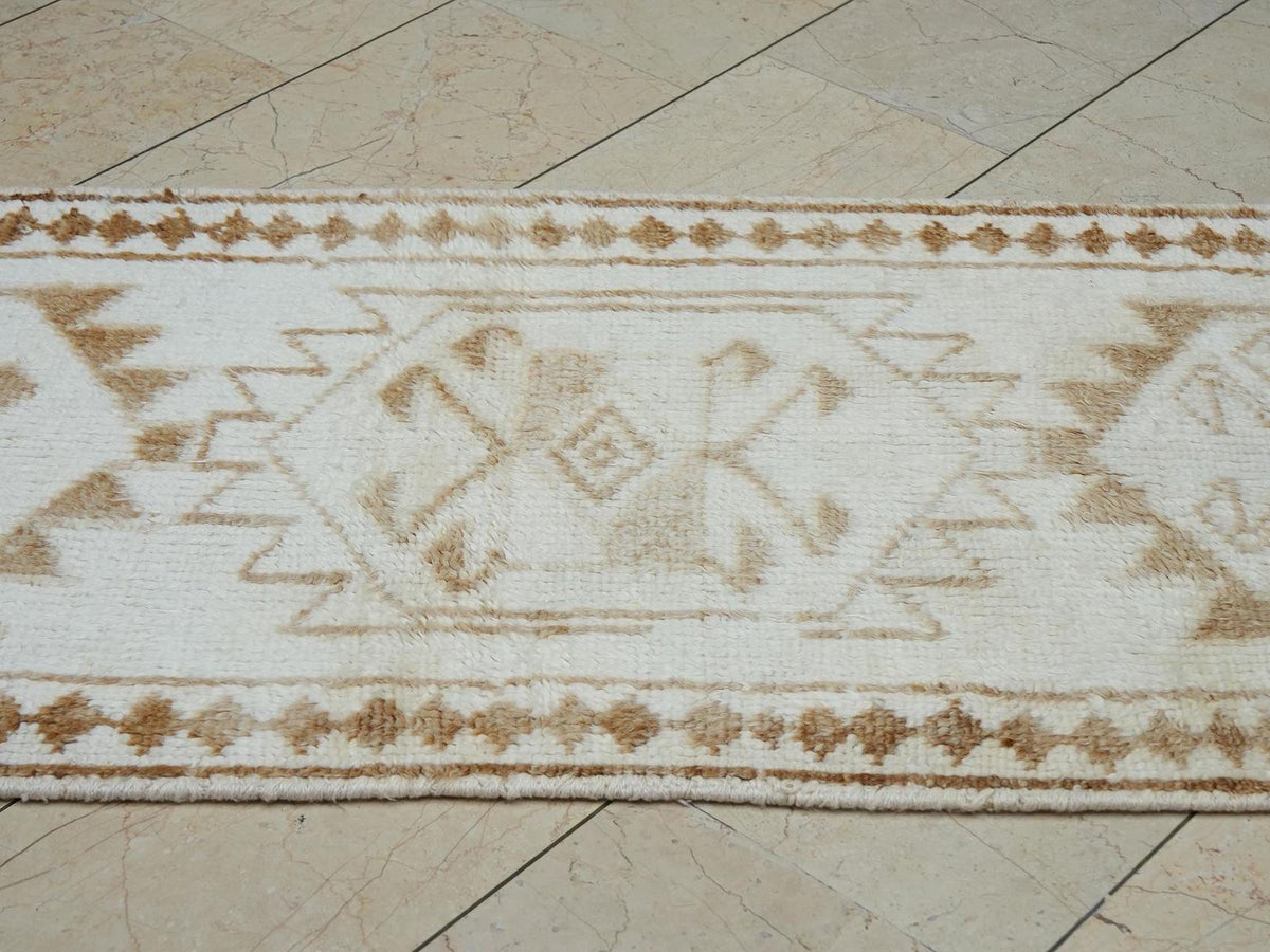 Stair Treads Decor Handmade Wool Turkish Rug Runner: Mid-Century Modern Rugs 2.6x12 ft.