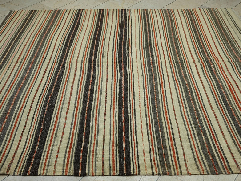 Vintage Turkish Kilim Rug: Striped Flat Weave Wool Rugs, 6,7"x8,2" Feet.