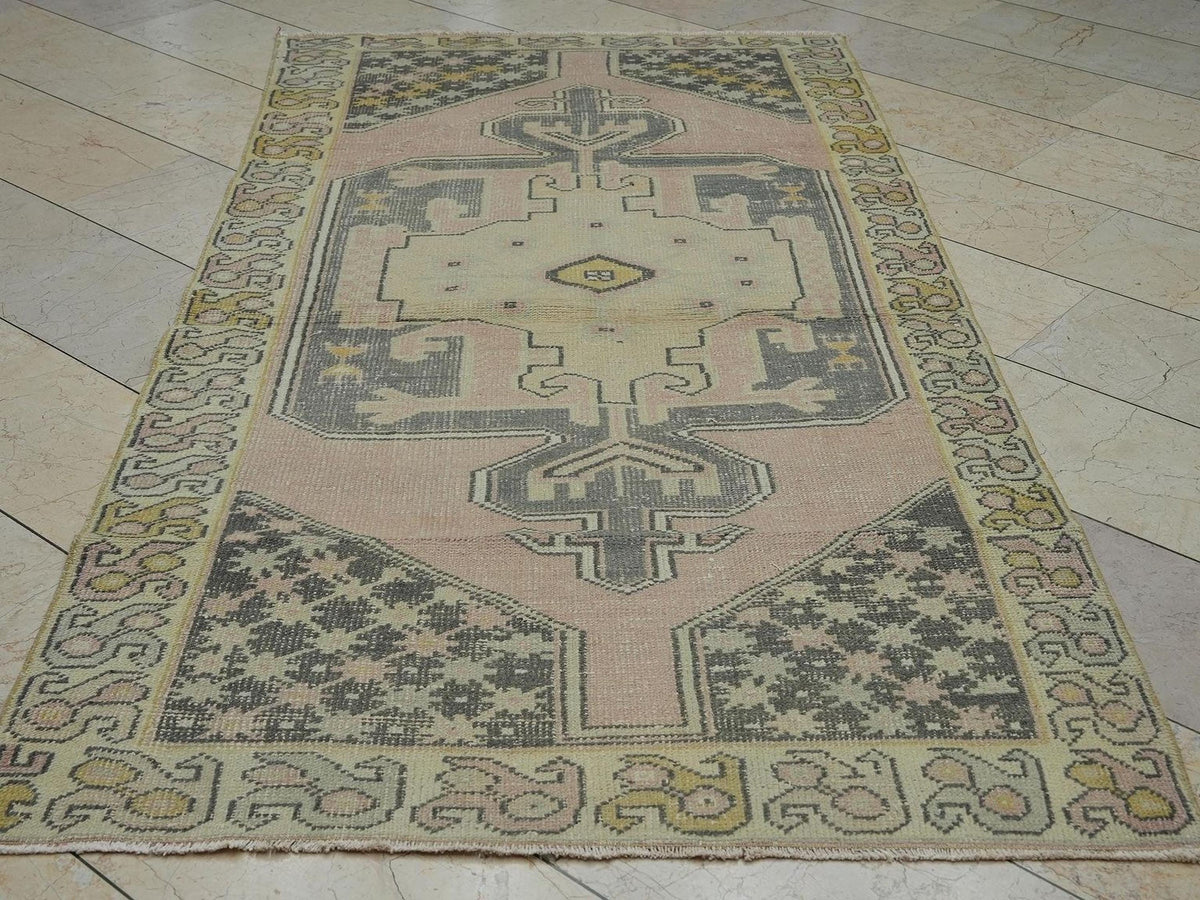 Salmon Pink Vintage Oushak Rug: Turkish Wool Area Carpet, 4,2x8,1 Feet.