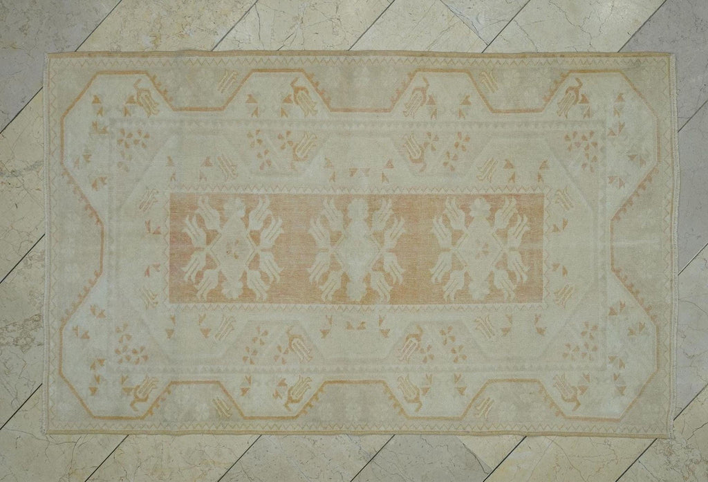4x6 Vintage Wool Oushak Rug: Pastel Boho Turkish Carpet