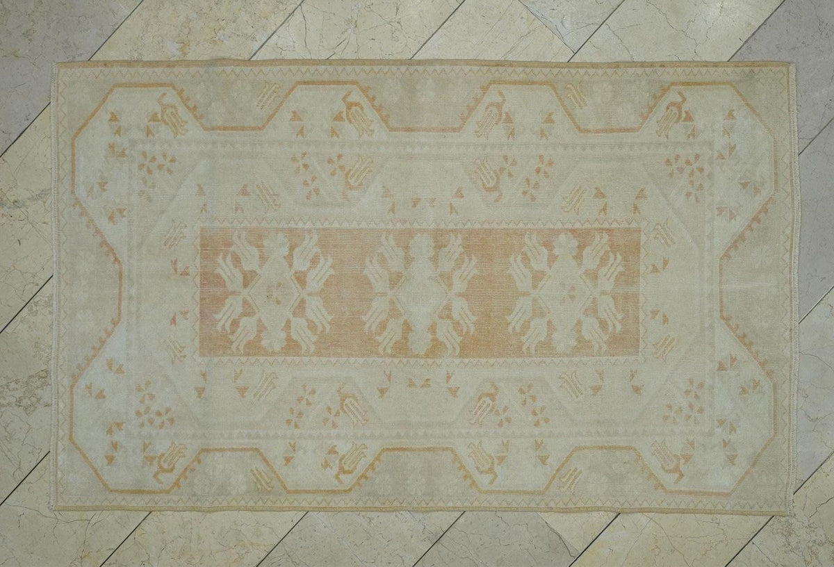 4x6 Vintage Wool Oushak Rug: Pastel Boho Turkish Carpet