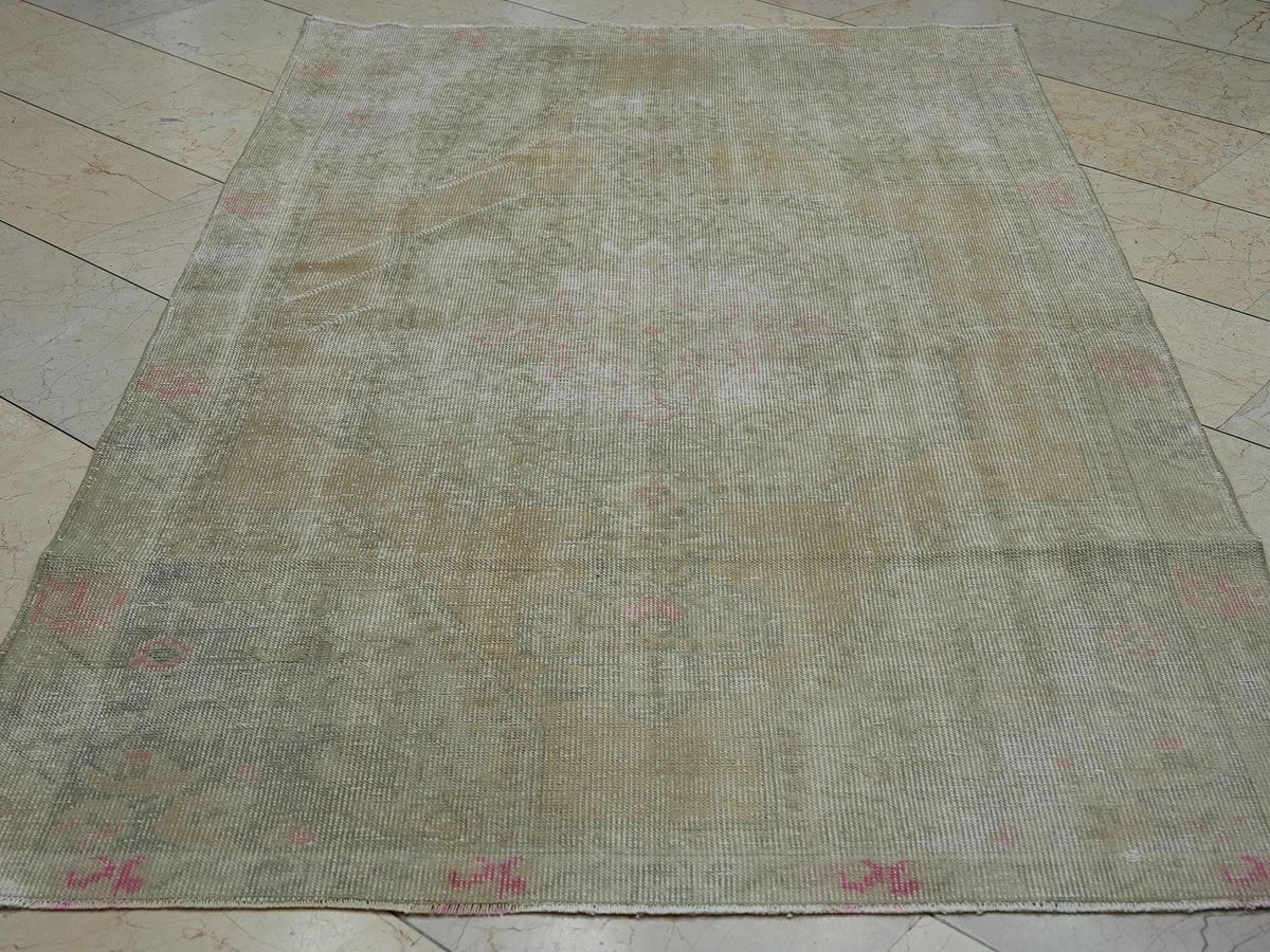Muted Vintage Turkish Area Rug: 4.6x7.3 Feet,Farmhouse Decor,Handmade Carpet Rugs.
