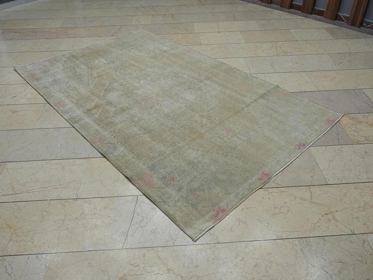 Muted Vintage Turkish Area Rug: 4.6x7.3 Feet,Farmhouse Decor,Handmade Carpet Rugs.