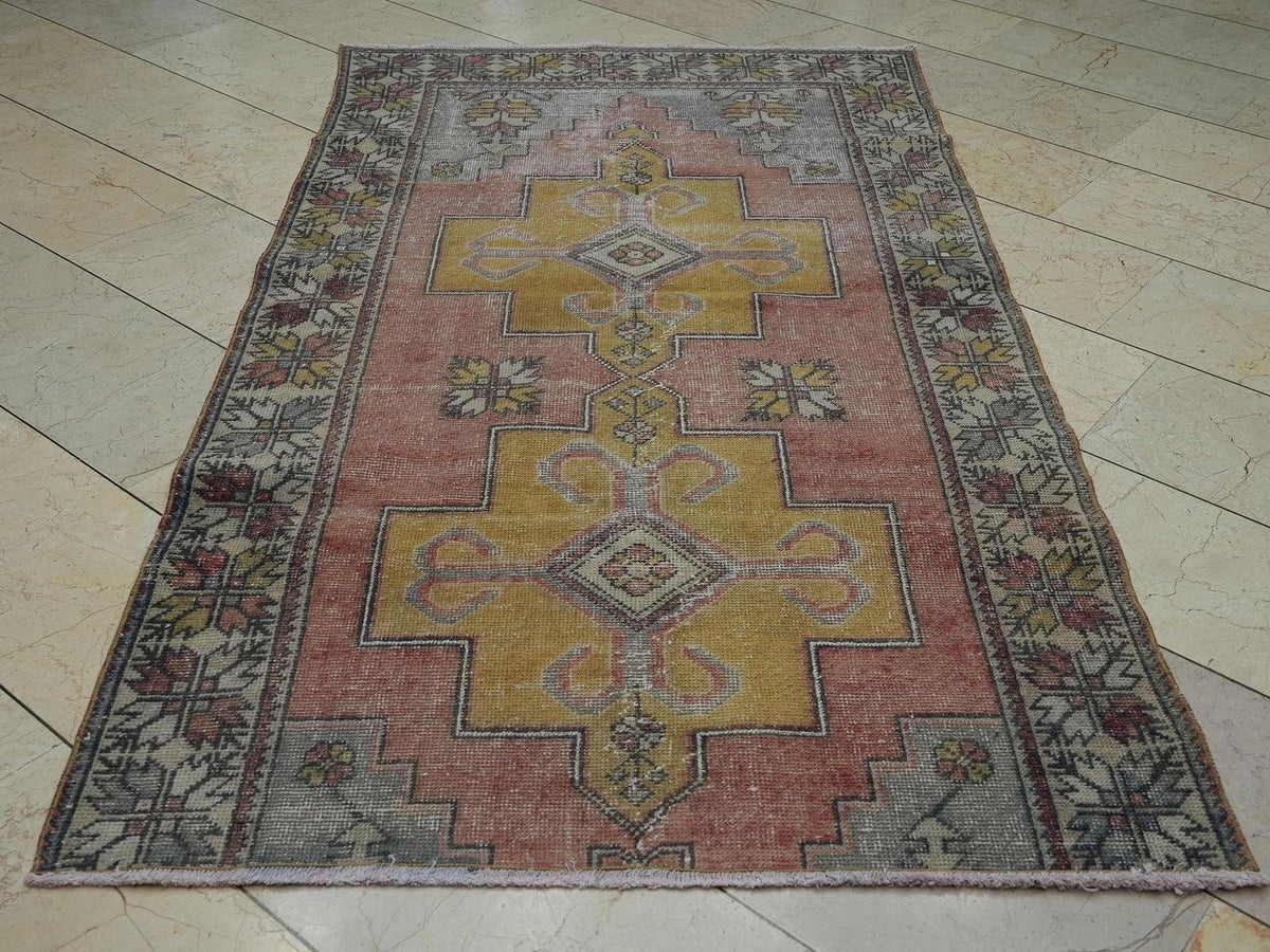 Vintage Turkish Carpet Rug,4.1x7.3 Ft,Home Living Floor Decor Rugs.