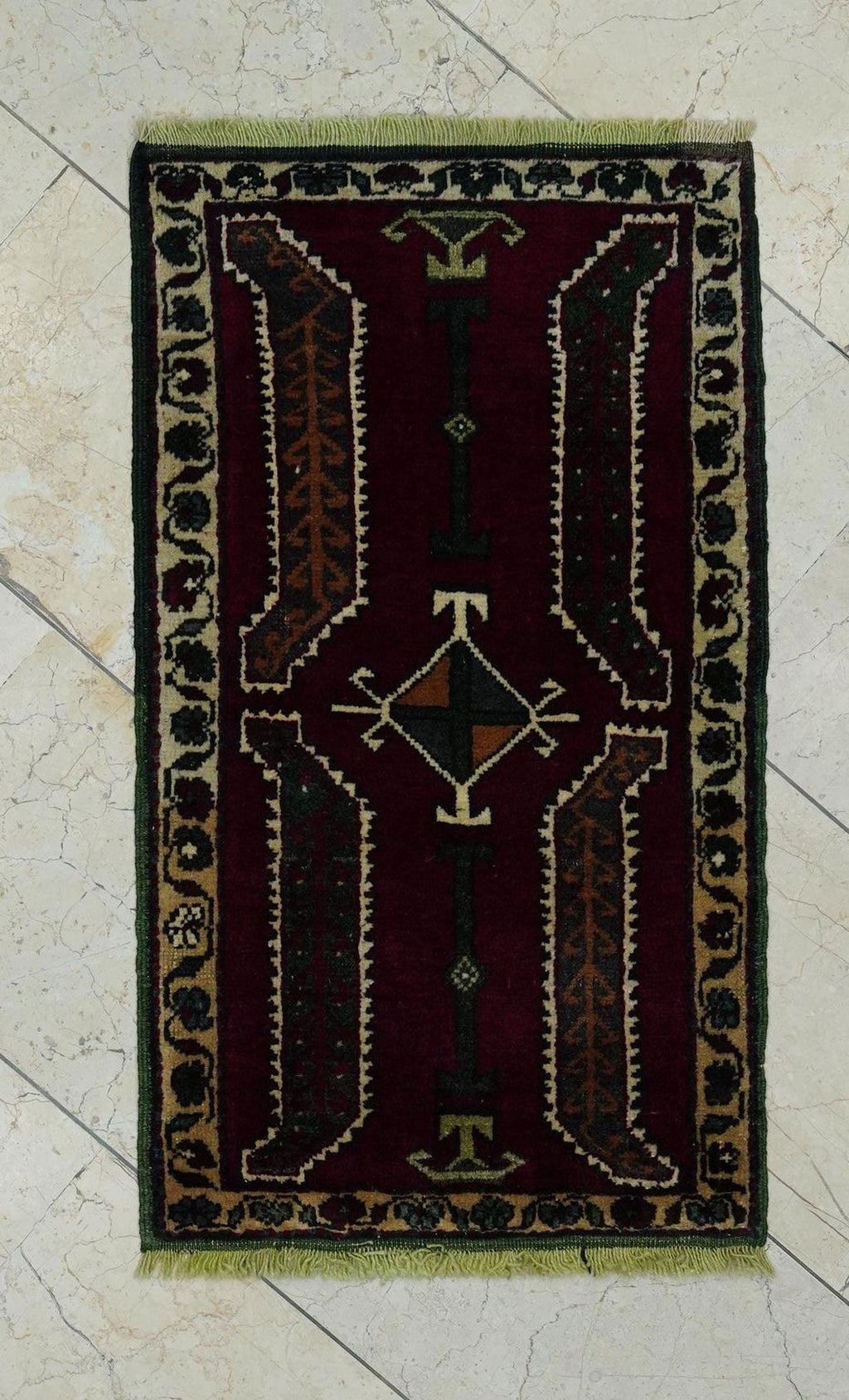 Antique Kurdish Rug: Small Size Wedding Gift Carpet,Wall Hanging Decor Rugs 1.8x3 Feet.