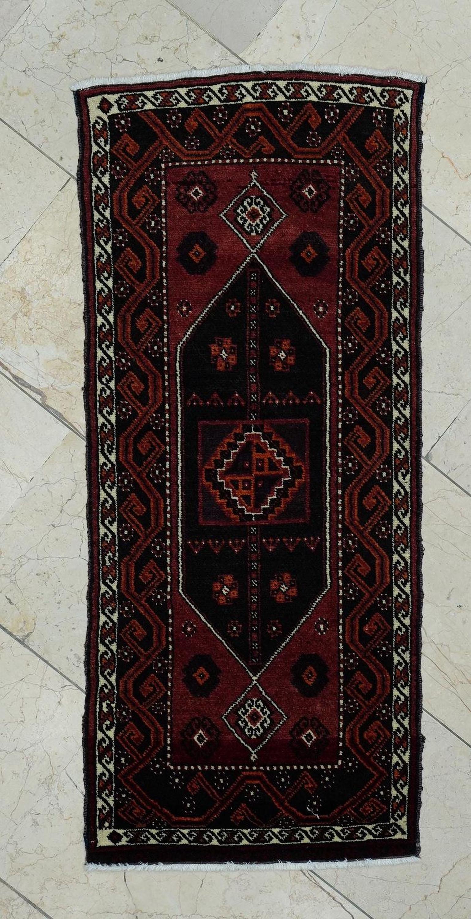 Antique Kurdish Rug: Small Size Wedding Gift Carpet,Wall Hanging Decor Rugs 1.8x4 Feet.