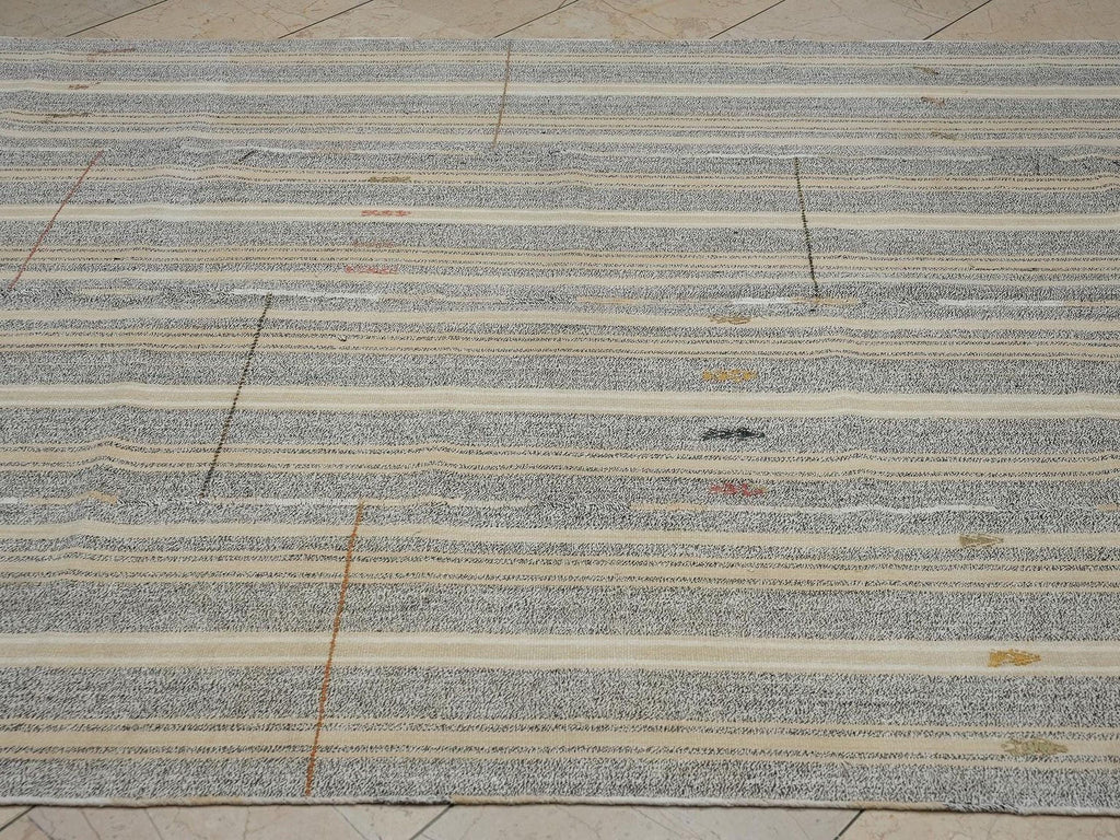 Vintage Cotton And Goat Hair, Mix Woven Turkish Kilim Rug,6x8.4 Feet.