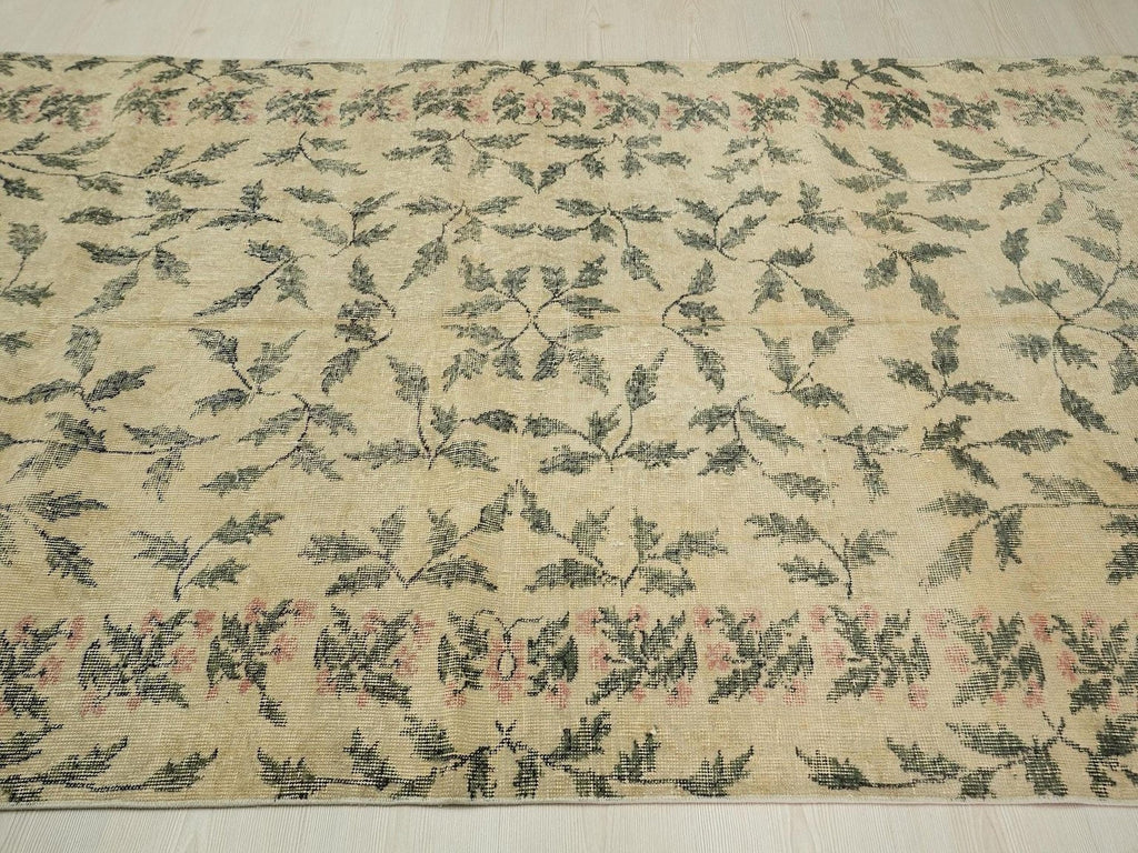 Small Vintage Oushak Rug: Handmade Turkish Wool Carpet Rugs,4.10 x 8 Feet.